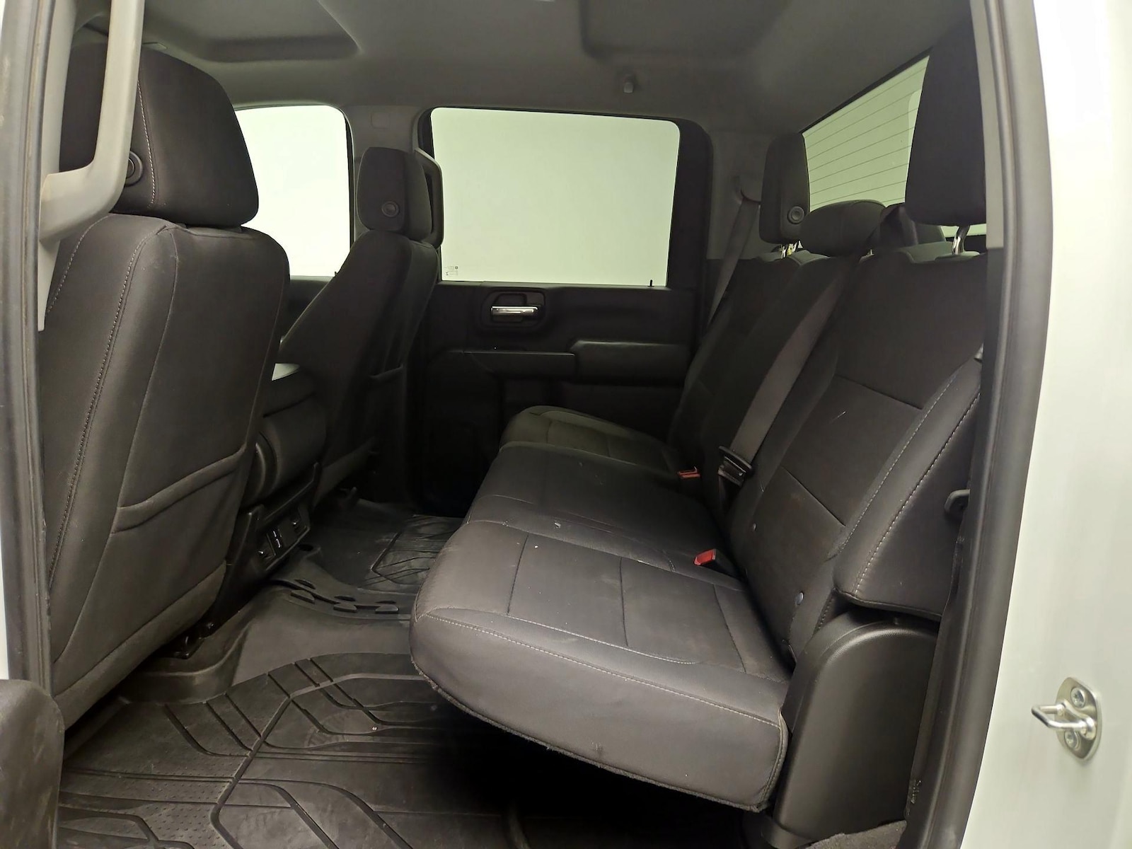 2025 Chevrolet Silverado 2500HD Custom - Photo 18
