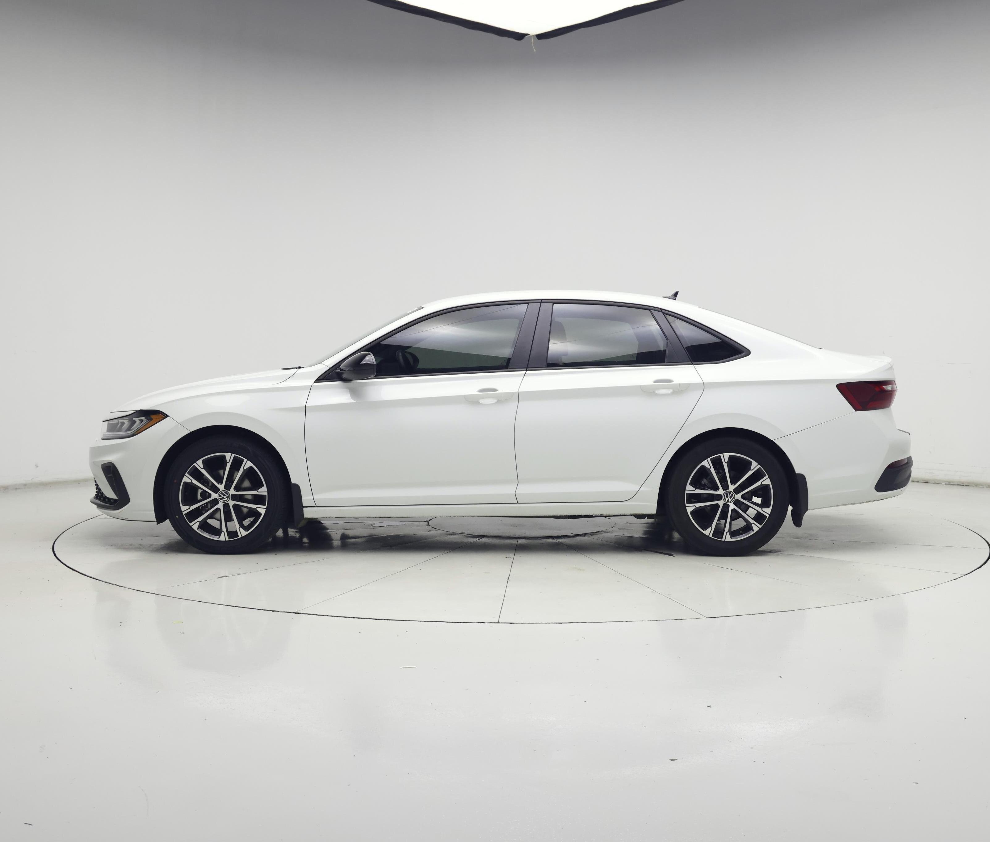 Thumbnail: 2025 Volkswagen Jetta - 3