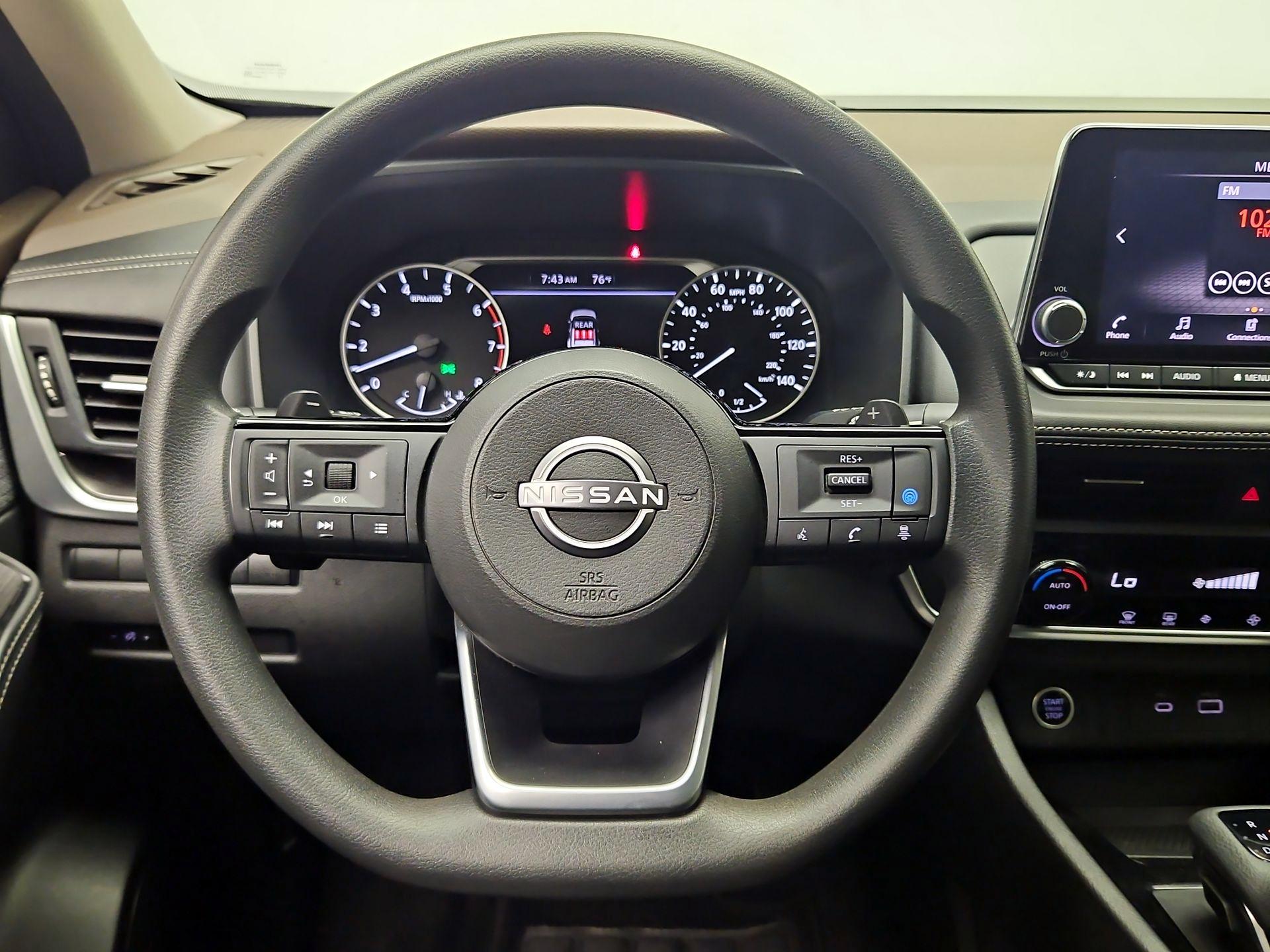 Thumbnail: 2023 Nissan Rogue - 10