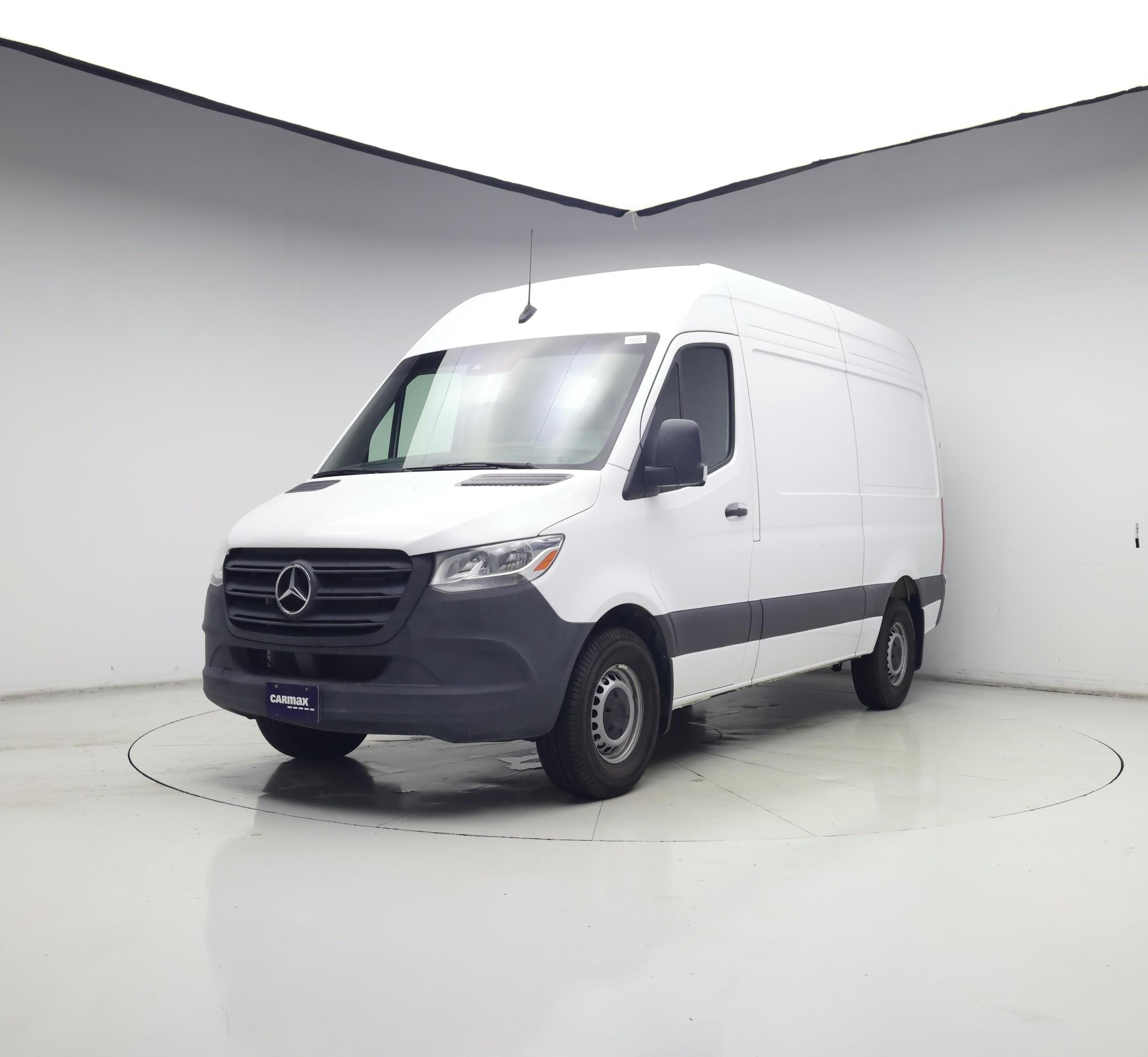 Thumbnail: 2024 Mercedes-Benz Sprinter - 4