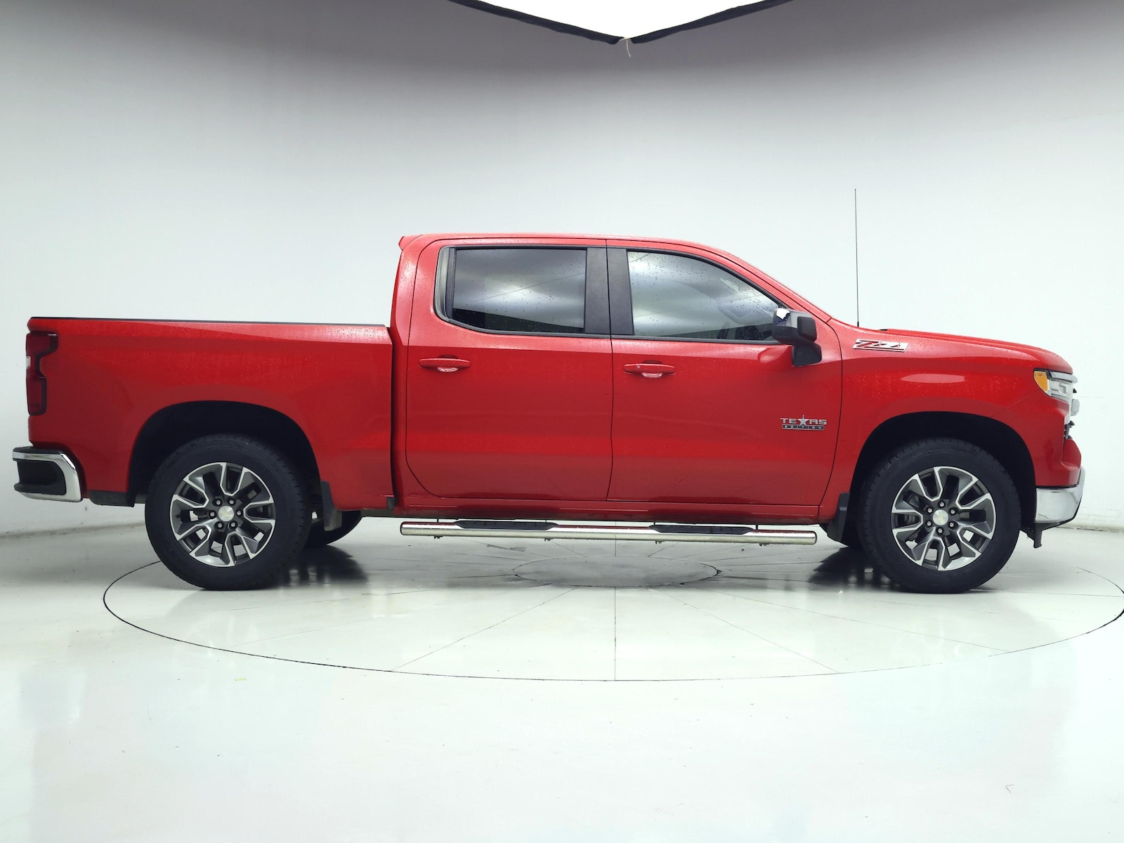 2023 Chevrolet Silverado 1500 LT - Photo 8