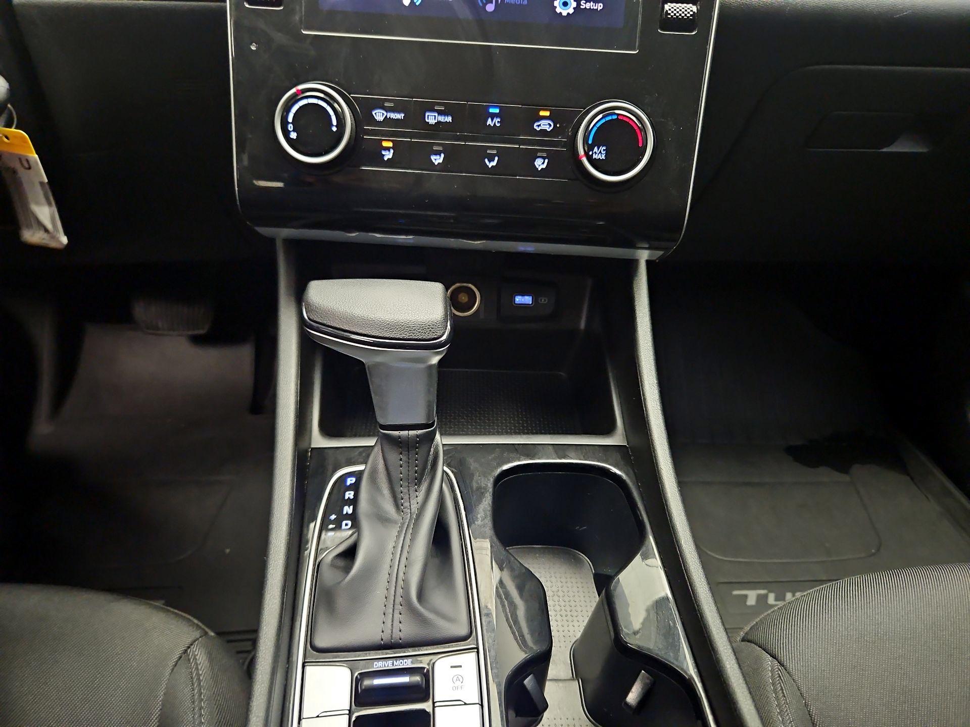 Thumbnail: 2024 Hyundai Tucson - 16