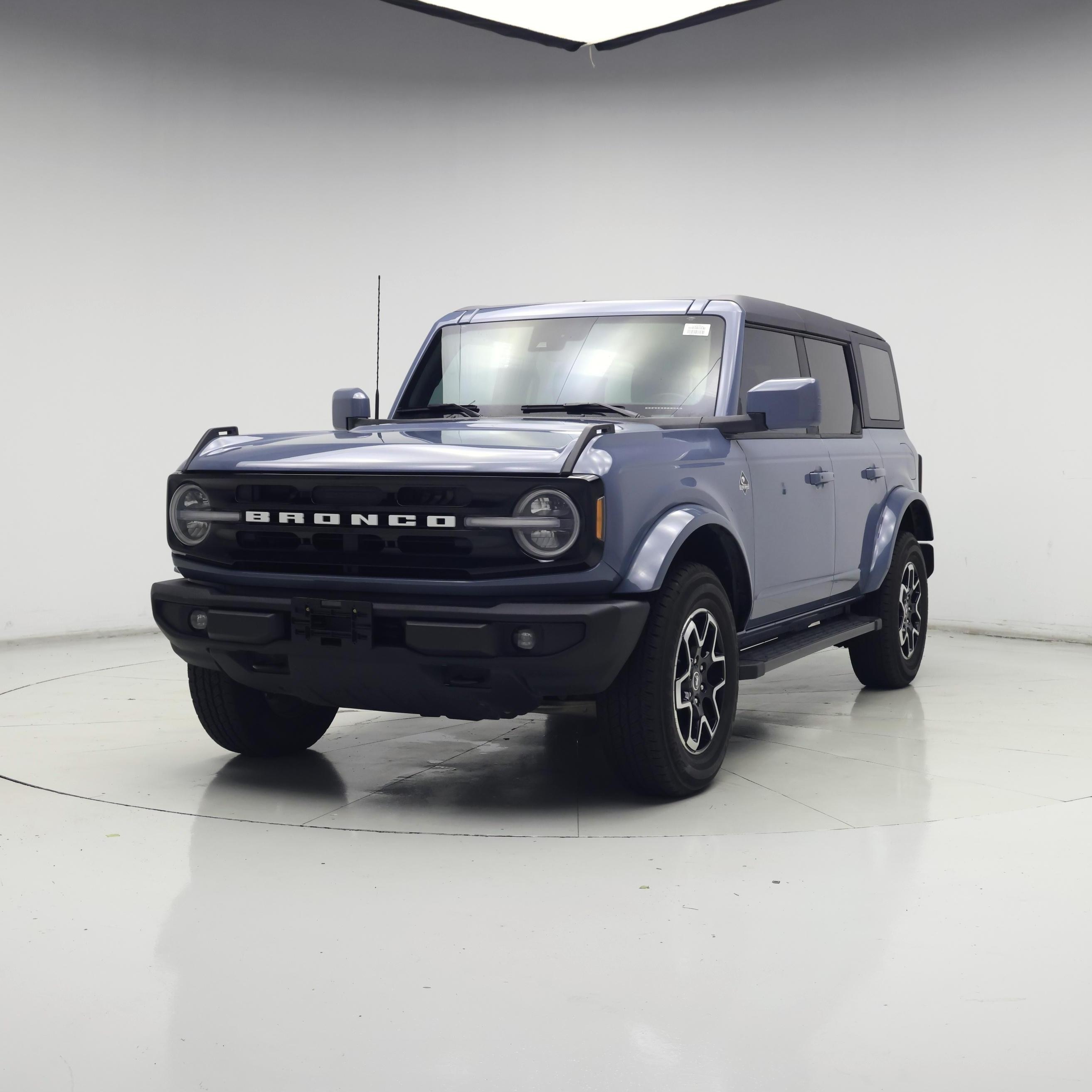 Thumbnail: 2024 Ford Bronco - 4