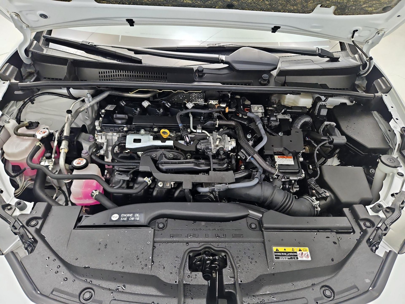 2024 Toyota Prius Limited - Photo 23