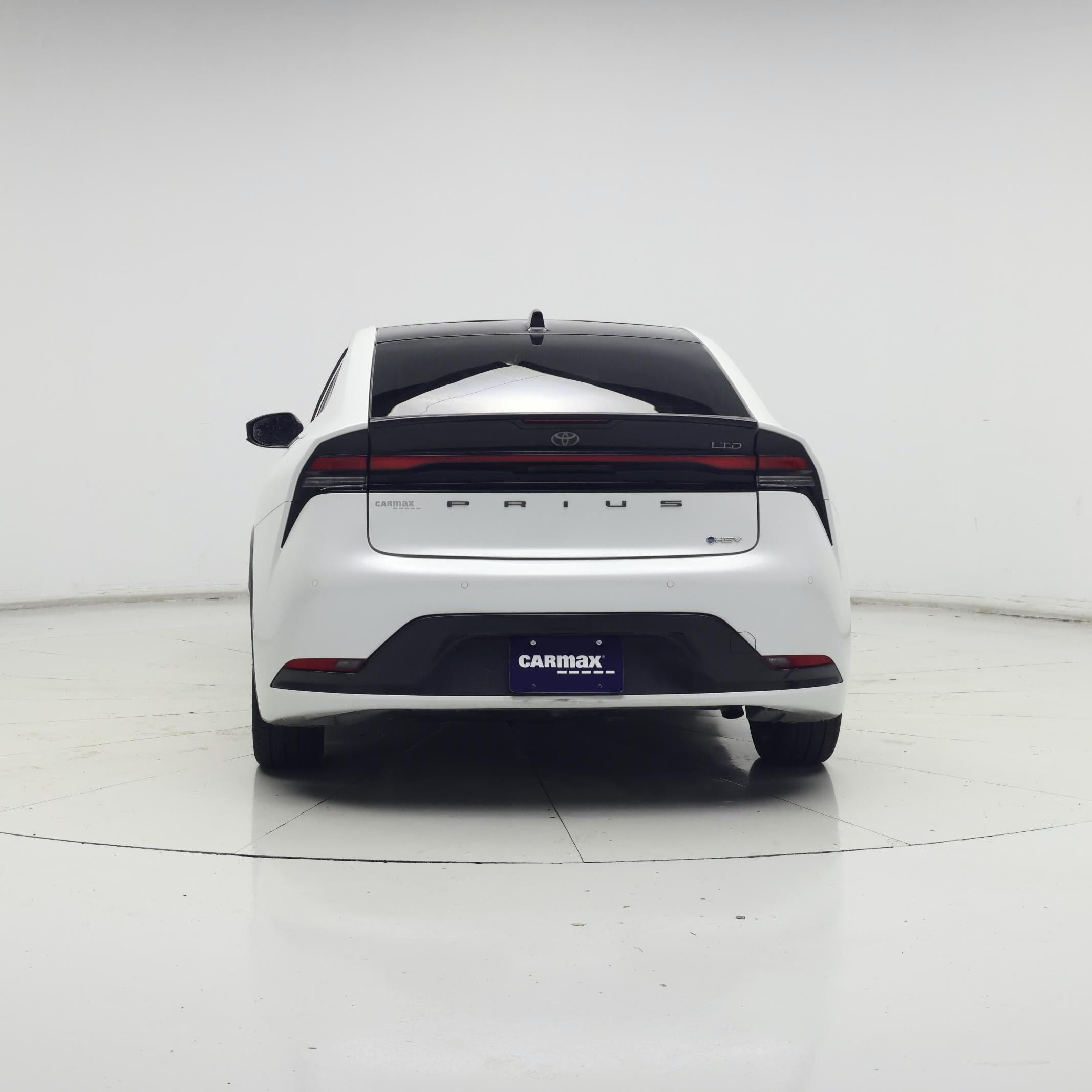 Thumbnail: 2024 Toyota Prius - 6