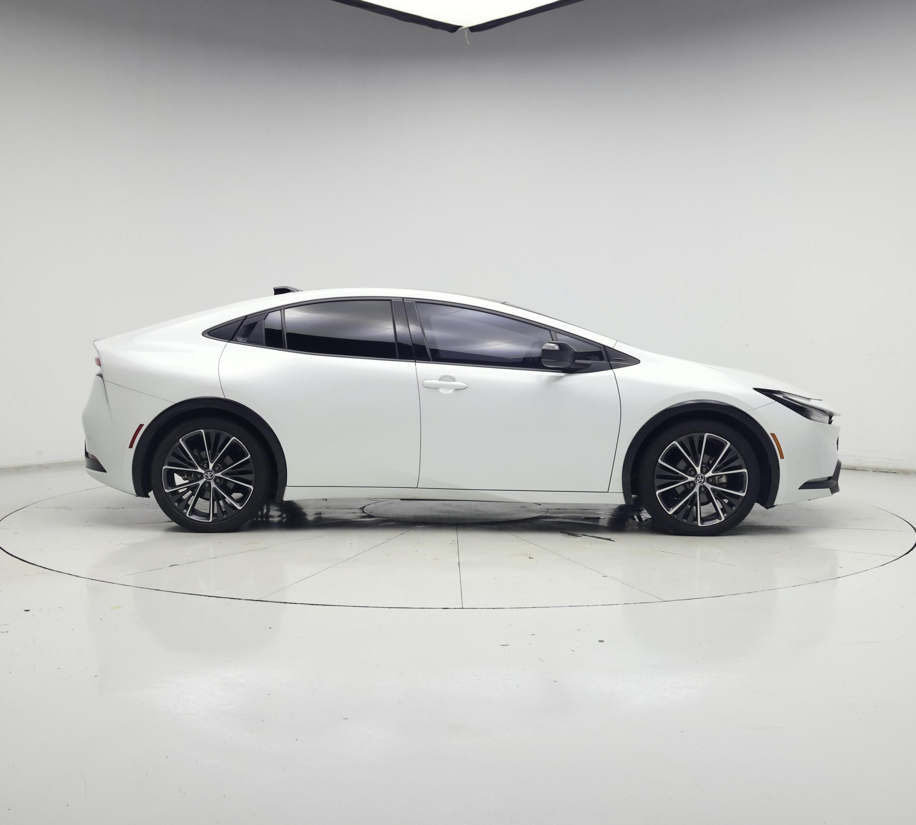 Thumbnail: 2024 Toyota Prius - 7