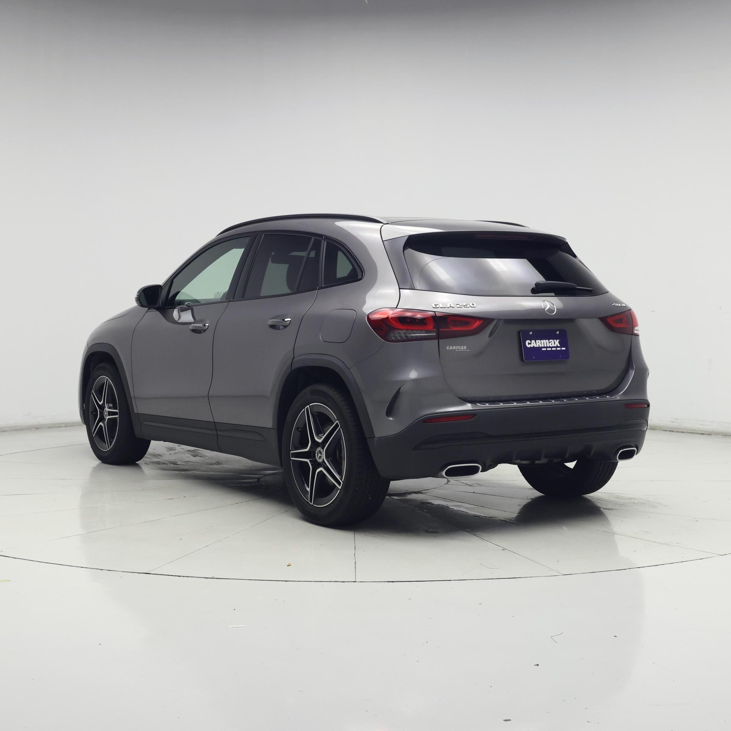 Thumbnail: 2022 Mercedes-Benz GLA - 2