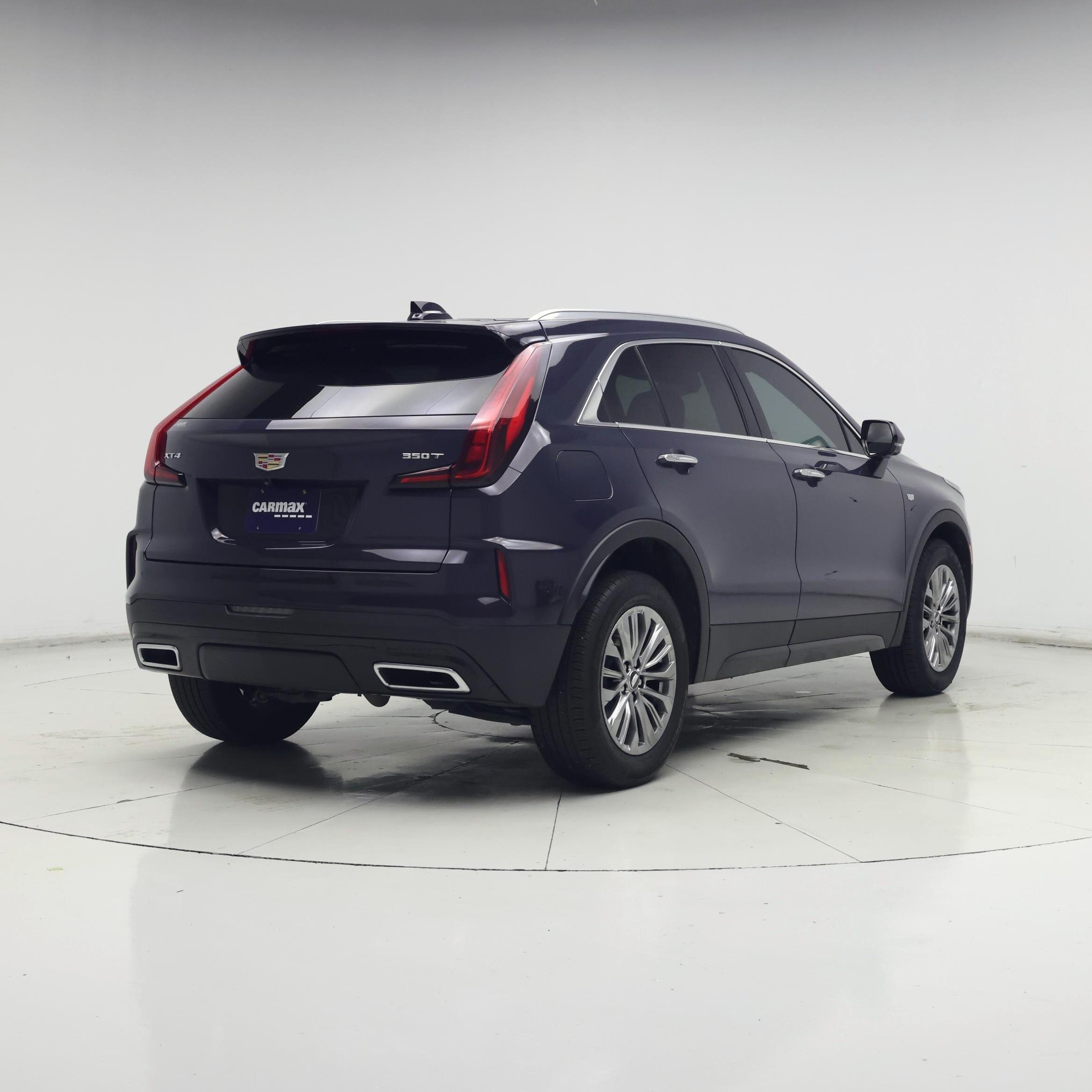 Thumbnail: 2025 Cadillac XT4 - 8