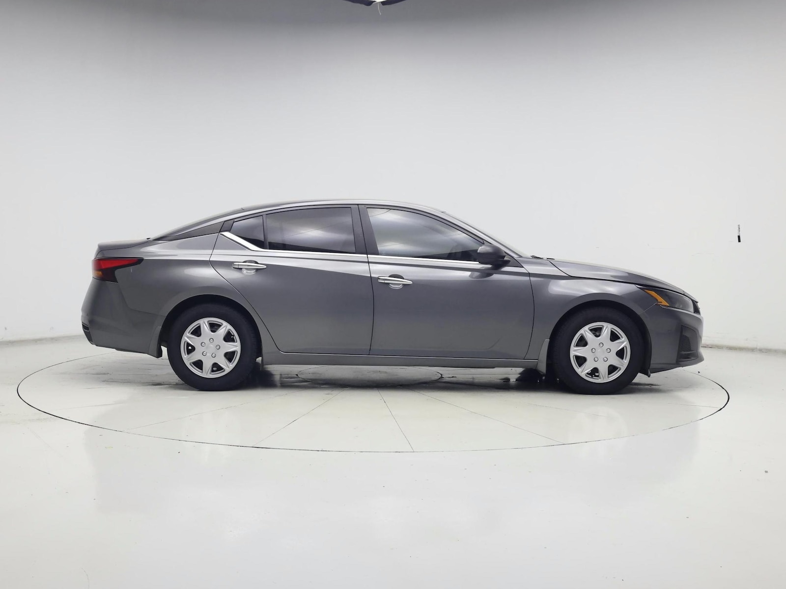 2024 Nissan Altima S - Photo 8