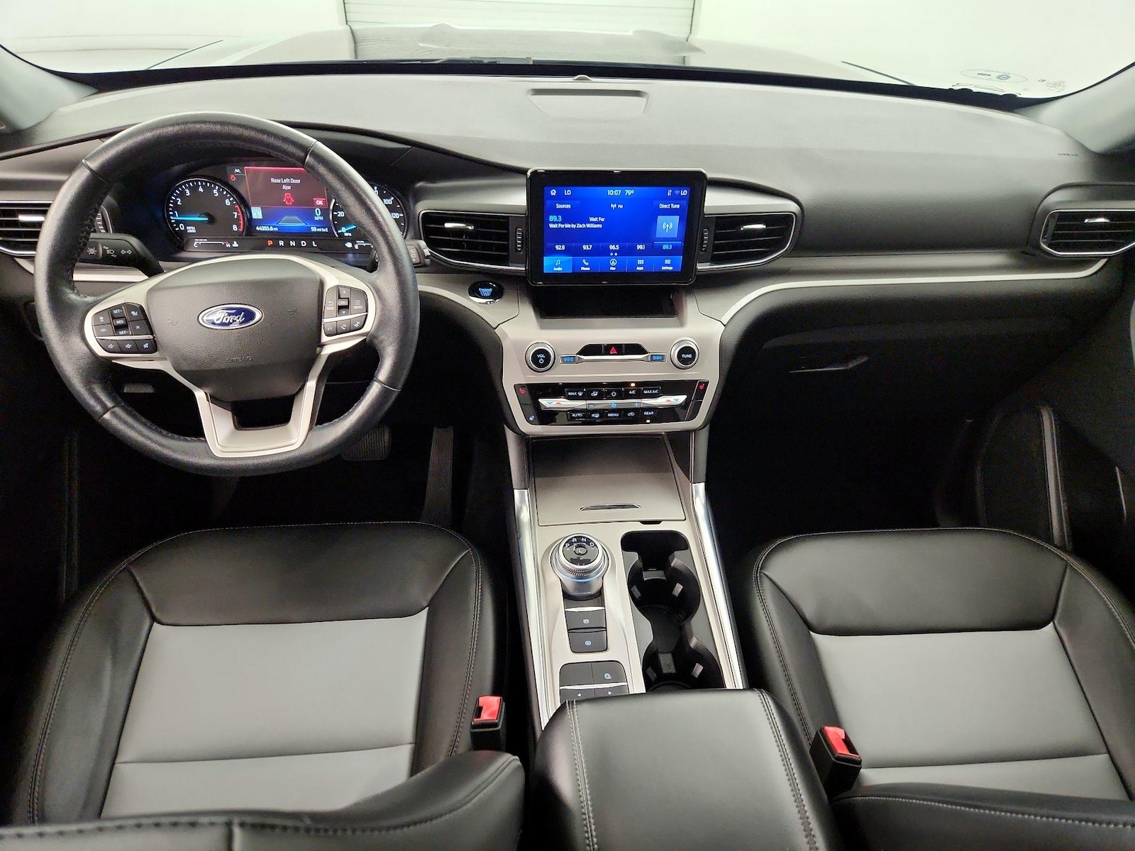 2022 Ford Explorer XLT - Photo 10