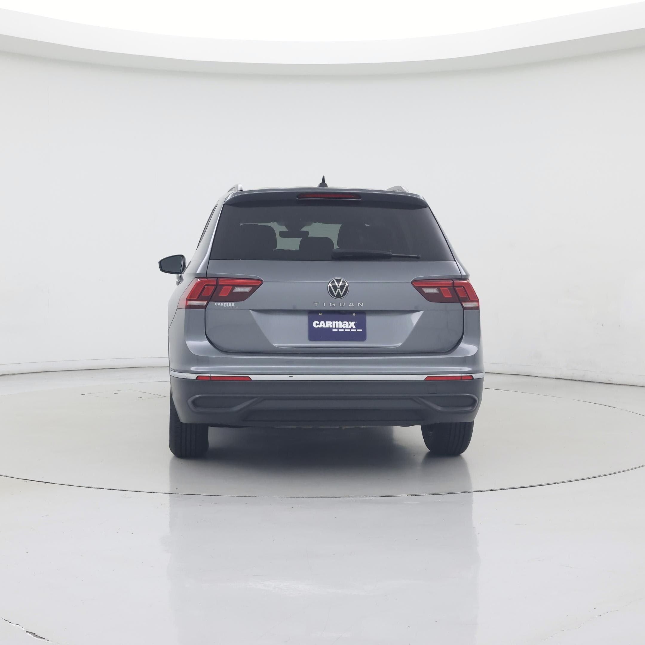 Thumbnail: 2023 Volkswagen Tiguan - 6