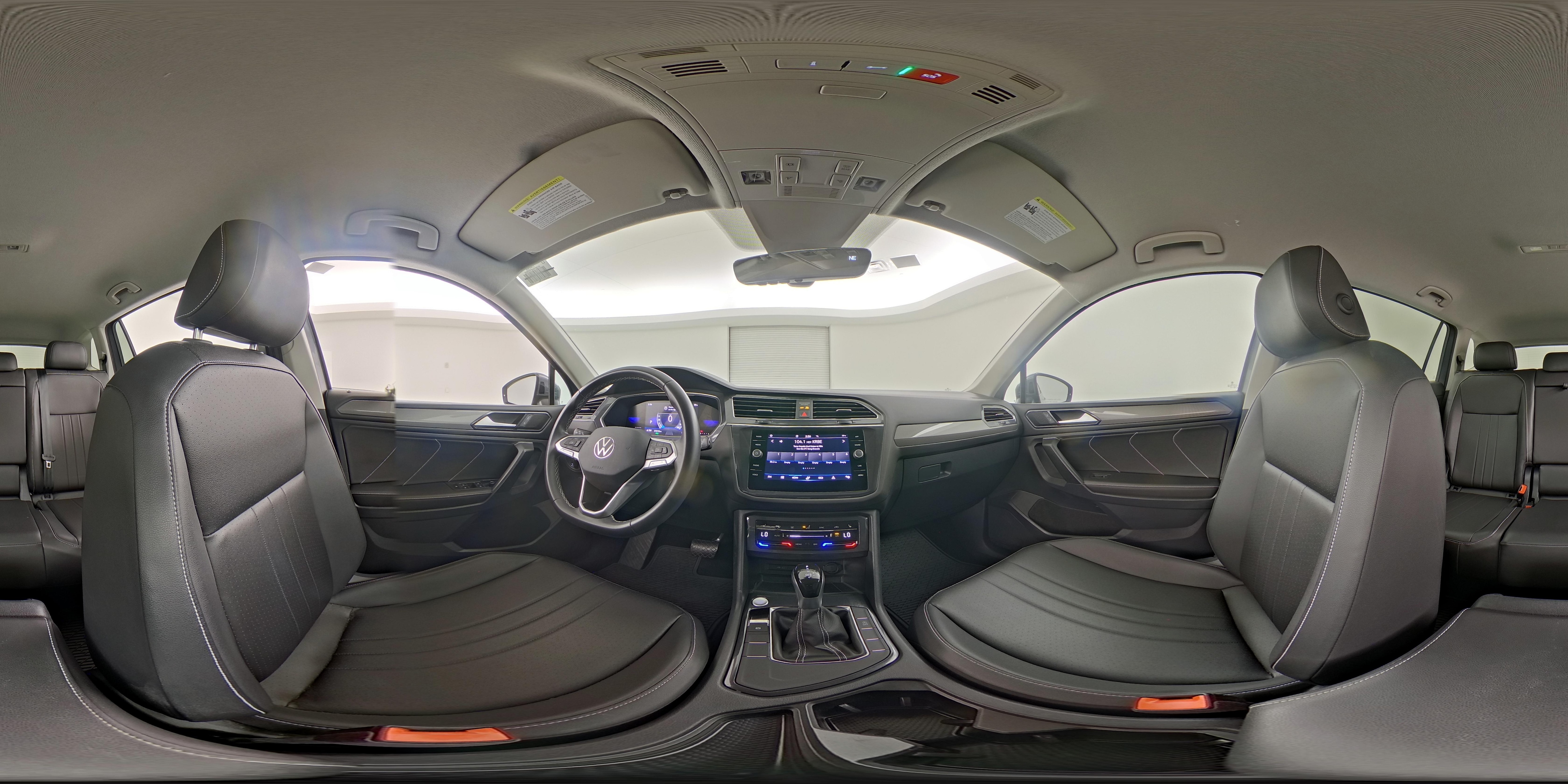 2023 Volkswagen Tiguan SE - Photo 26