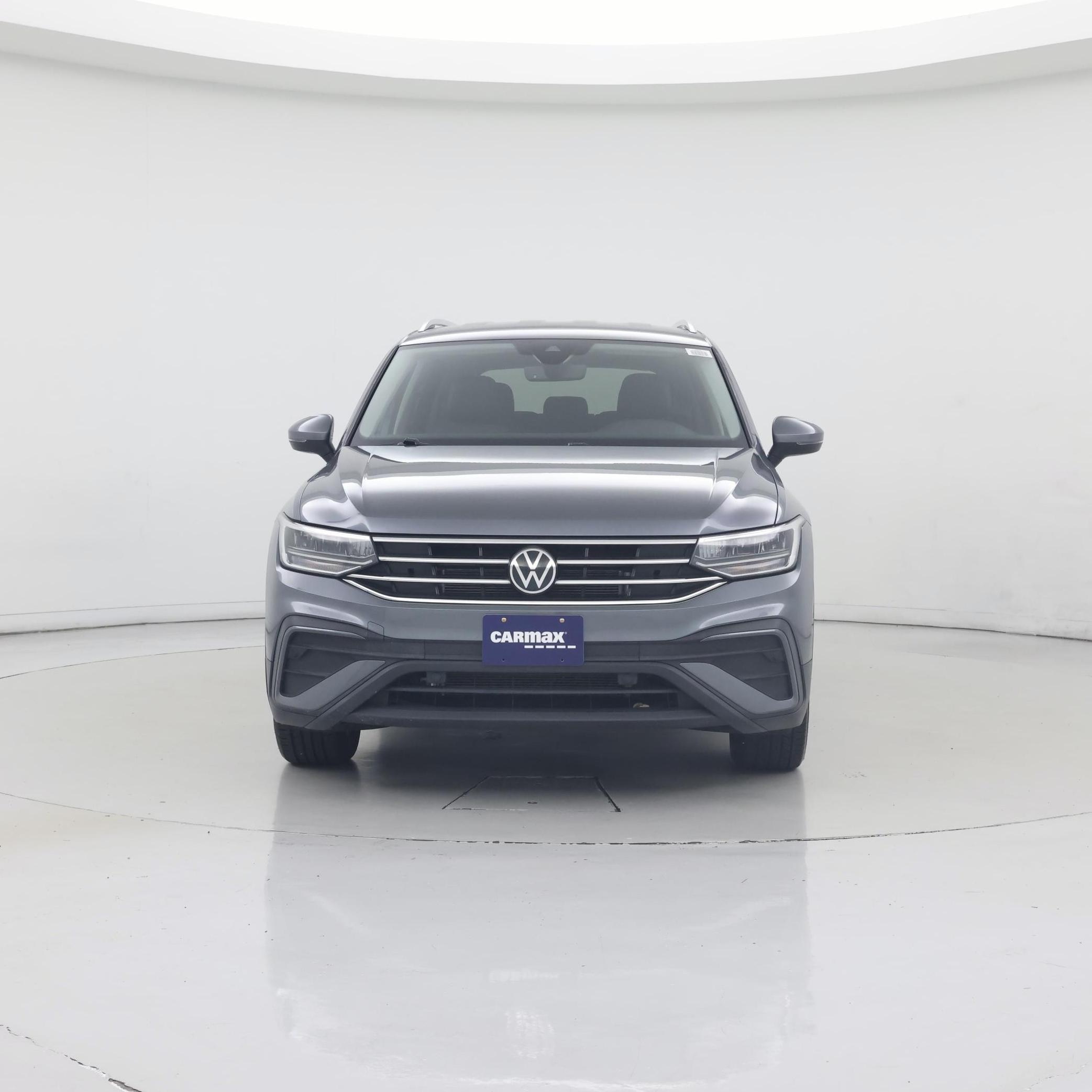 Thumbnail: 2023 Volkswagen Tiguan - 5