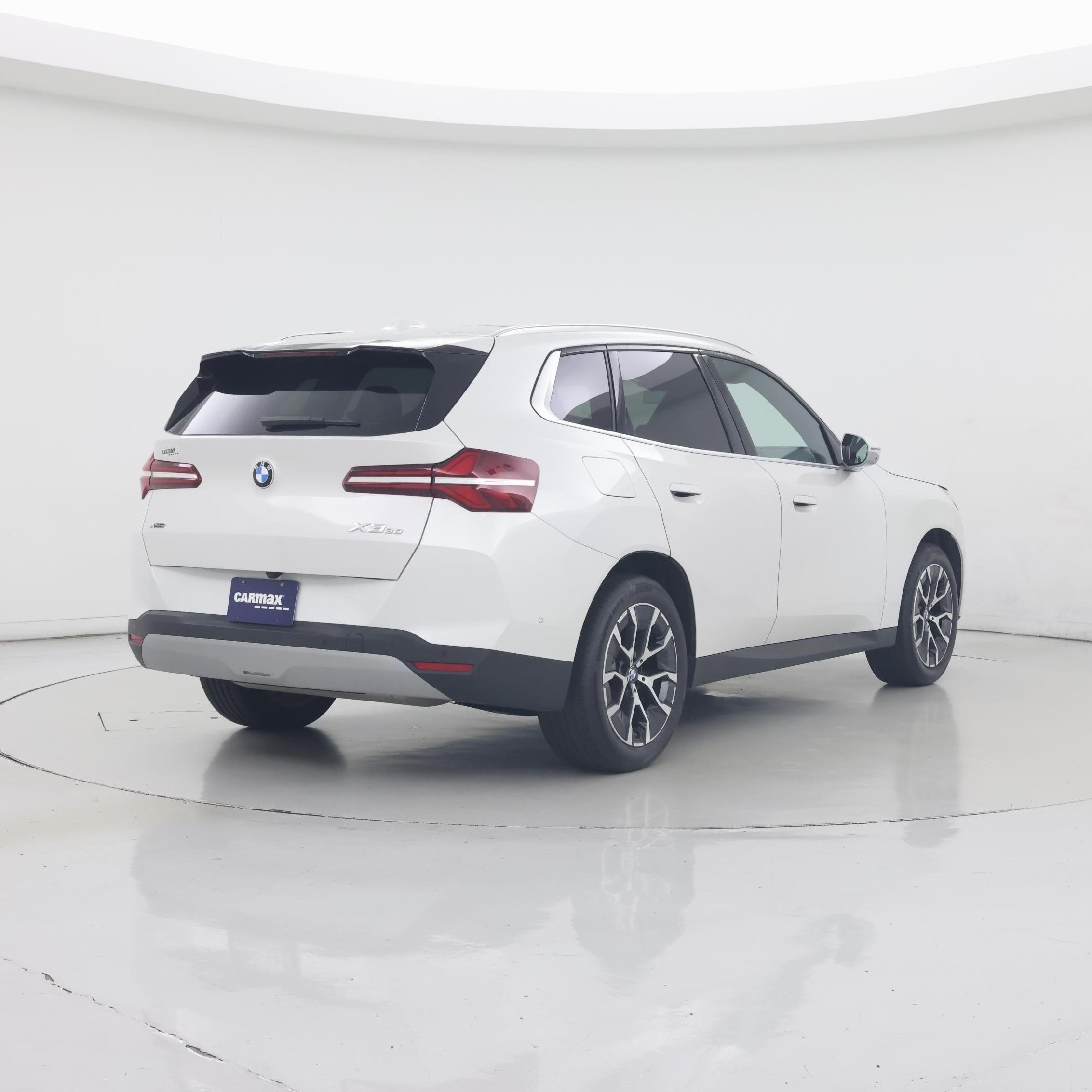 Thumbnail: 2026 BMW X3 - 8