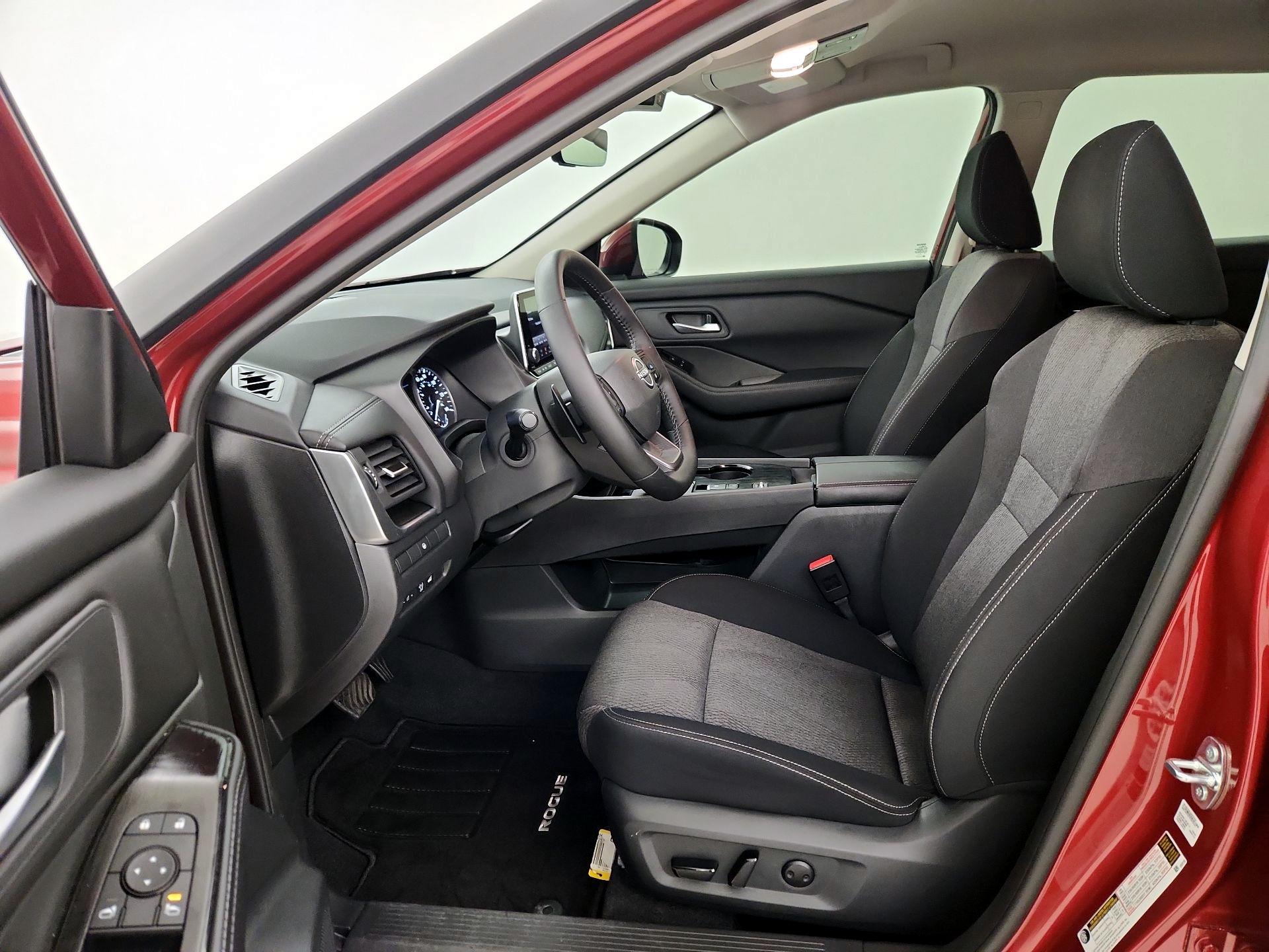 Thumbnail: 2026 Nissan Rogue - 11