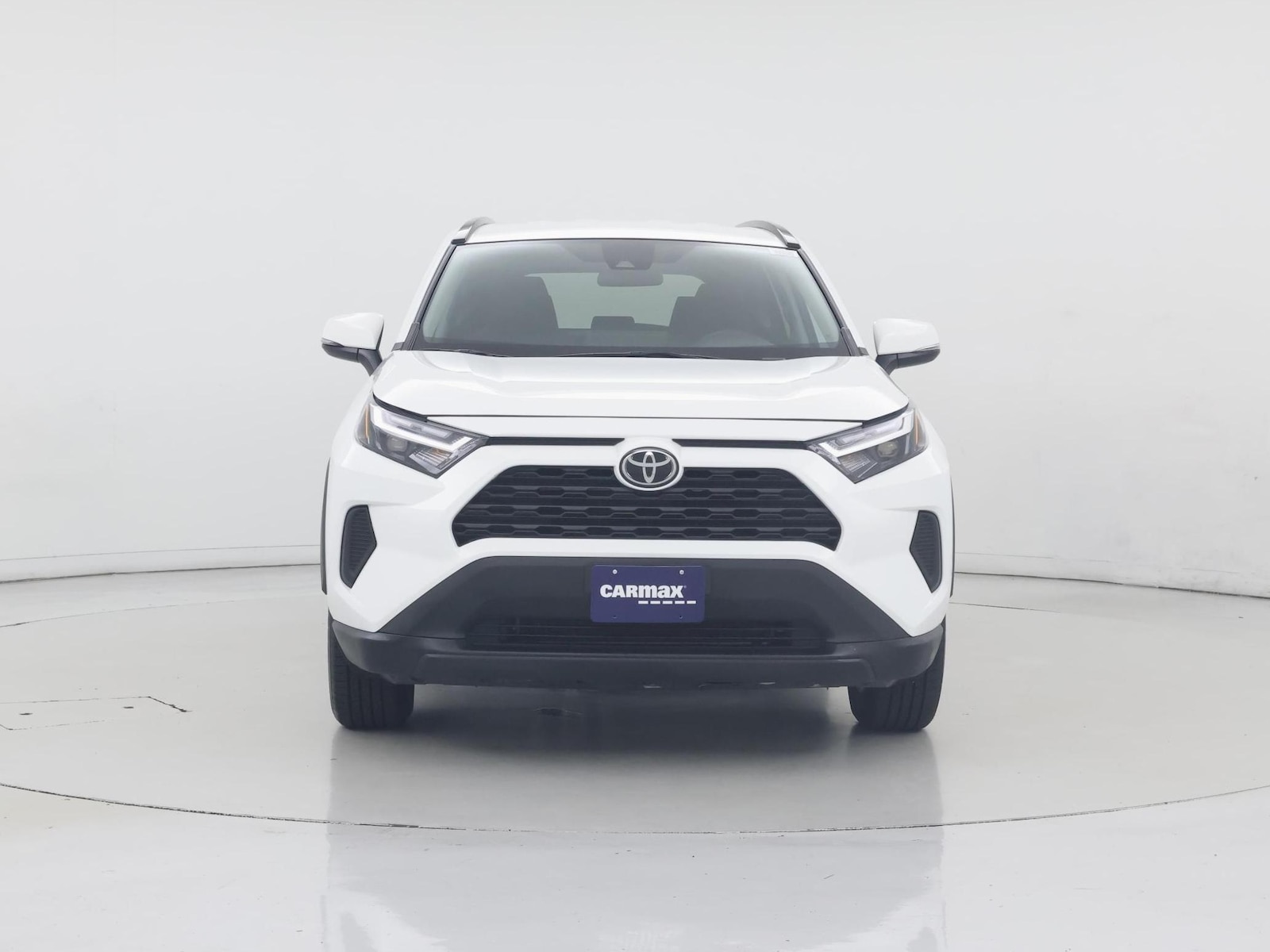 2024 Toyota RAV4 XLE - Photo 6