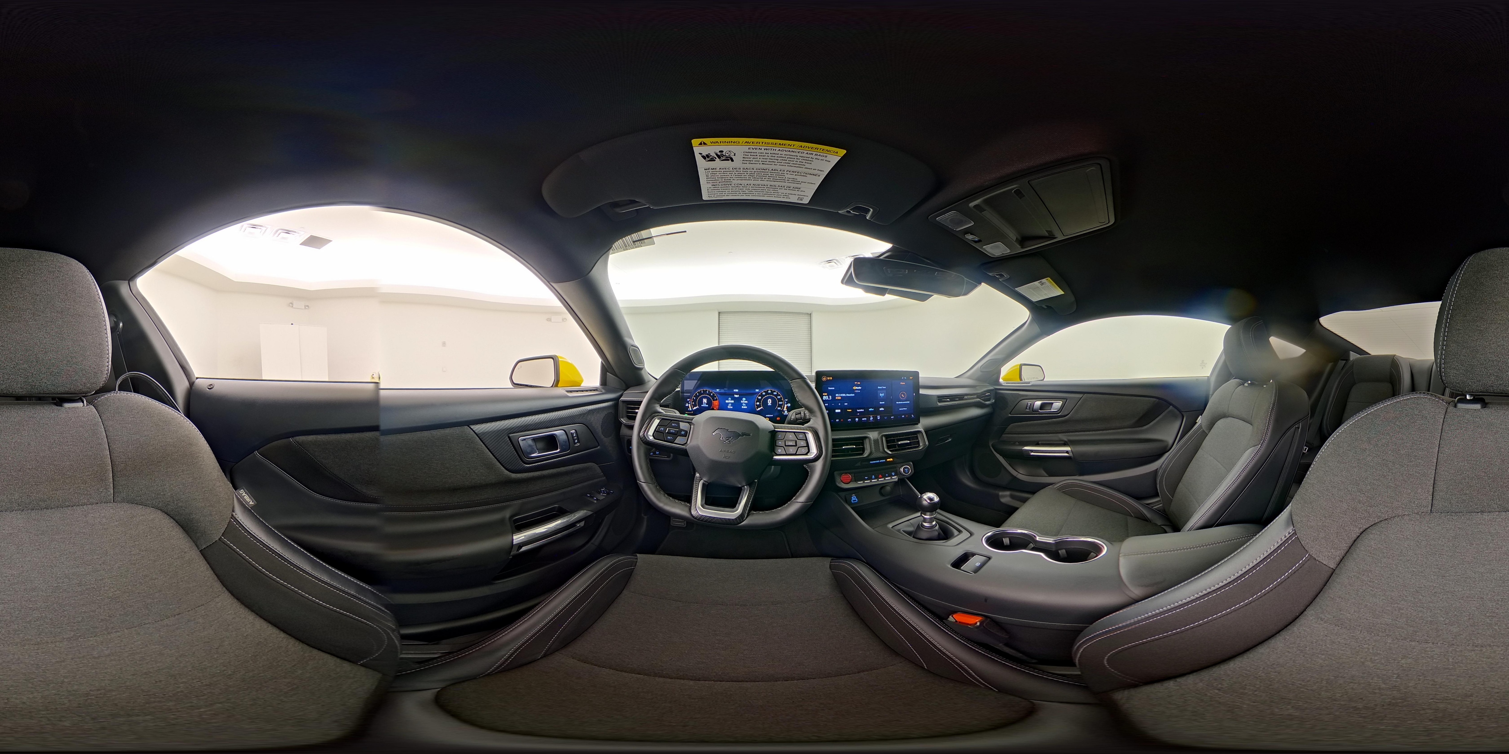 2024 Ford Mustang GT - Photo 24