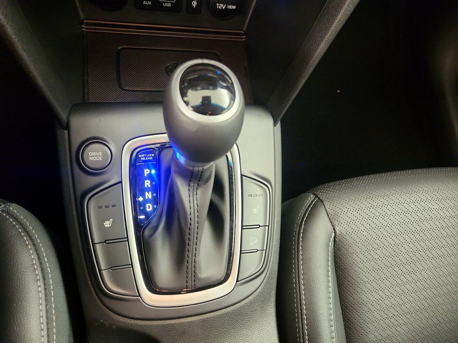 2021 Hyundai Kona Limited - Photo 18
