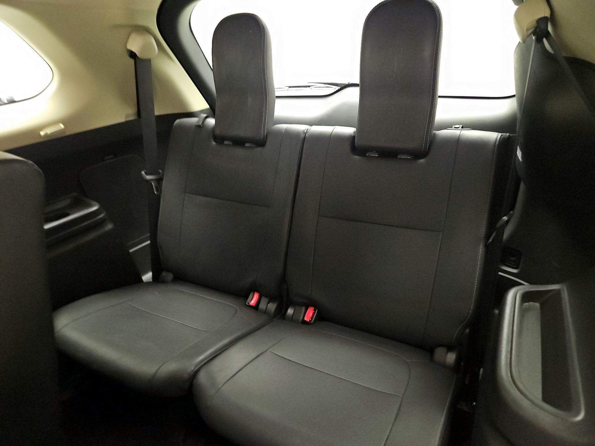 Thumbnail: 2019 Mitsubishi Outlander - 20
