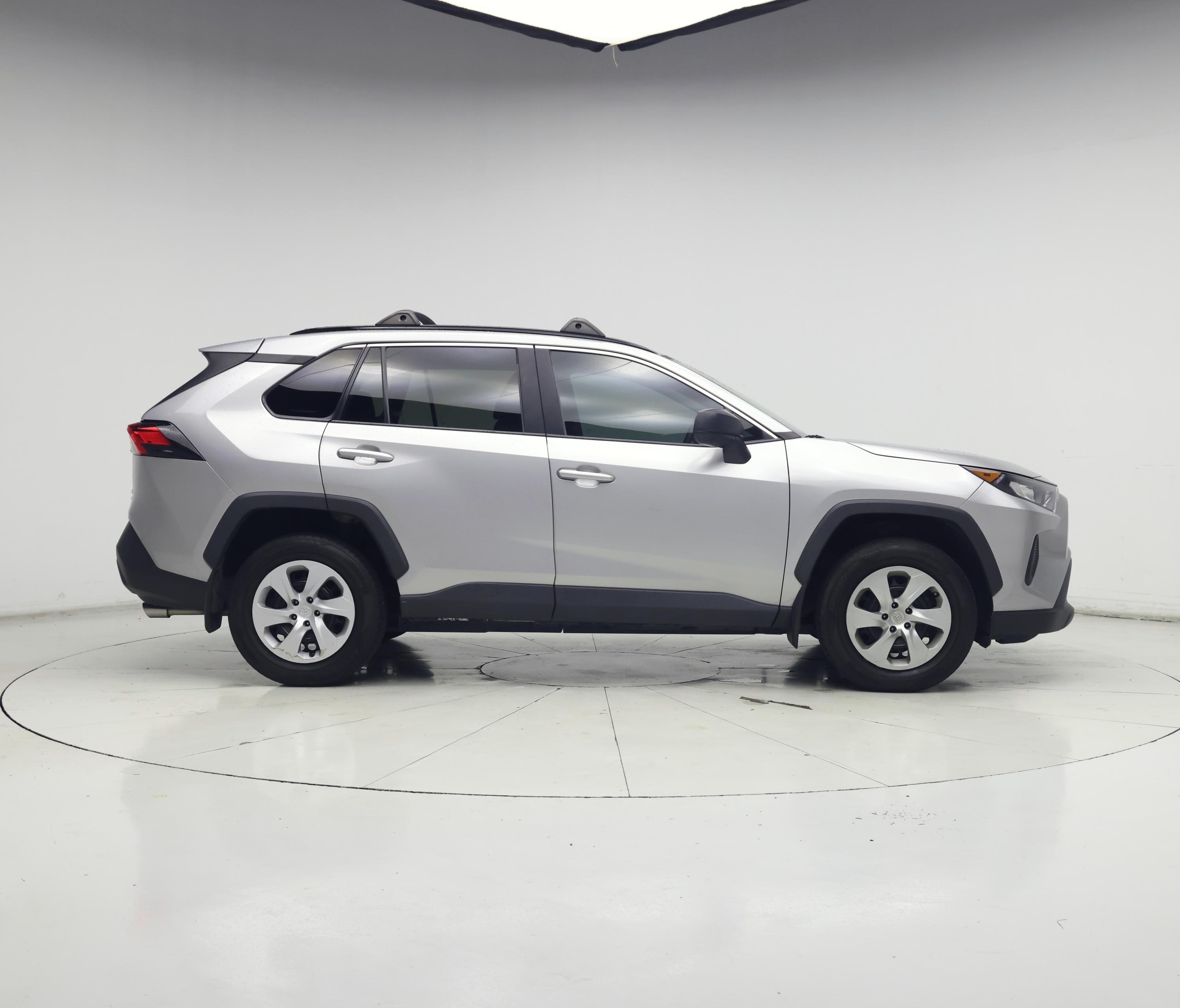 Thumbnail: 2020 Toyota RAV4 - 7