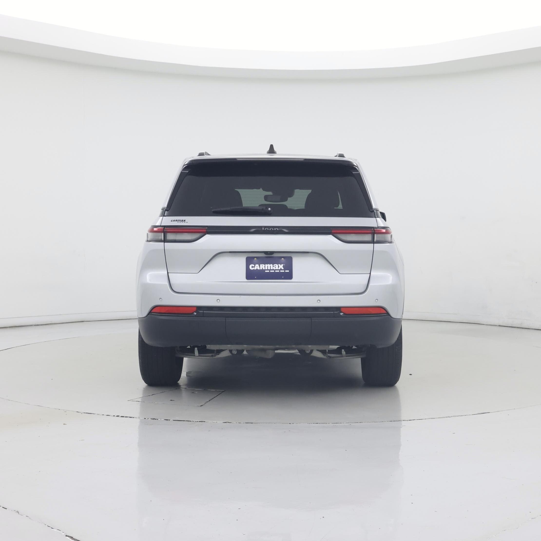 Thumbnail: 2024 Jeep Grand Cherokee - 6