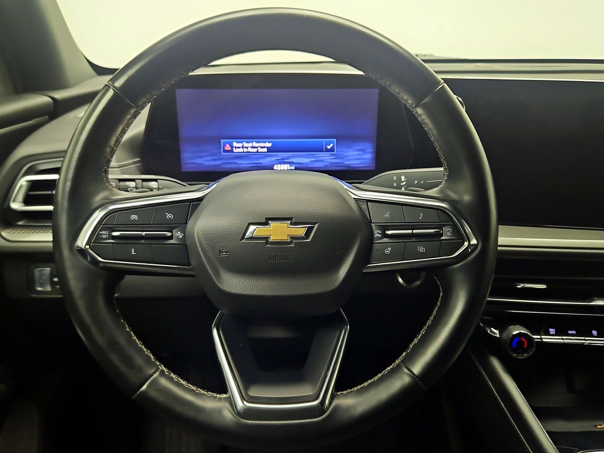 Thumbnail: 2024 Chevrolet Traverse - 10