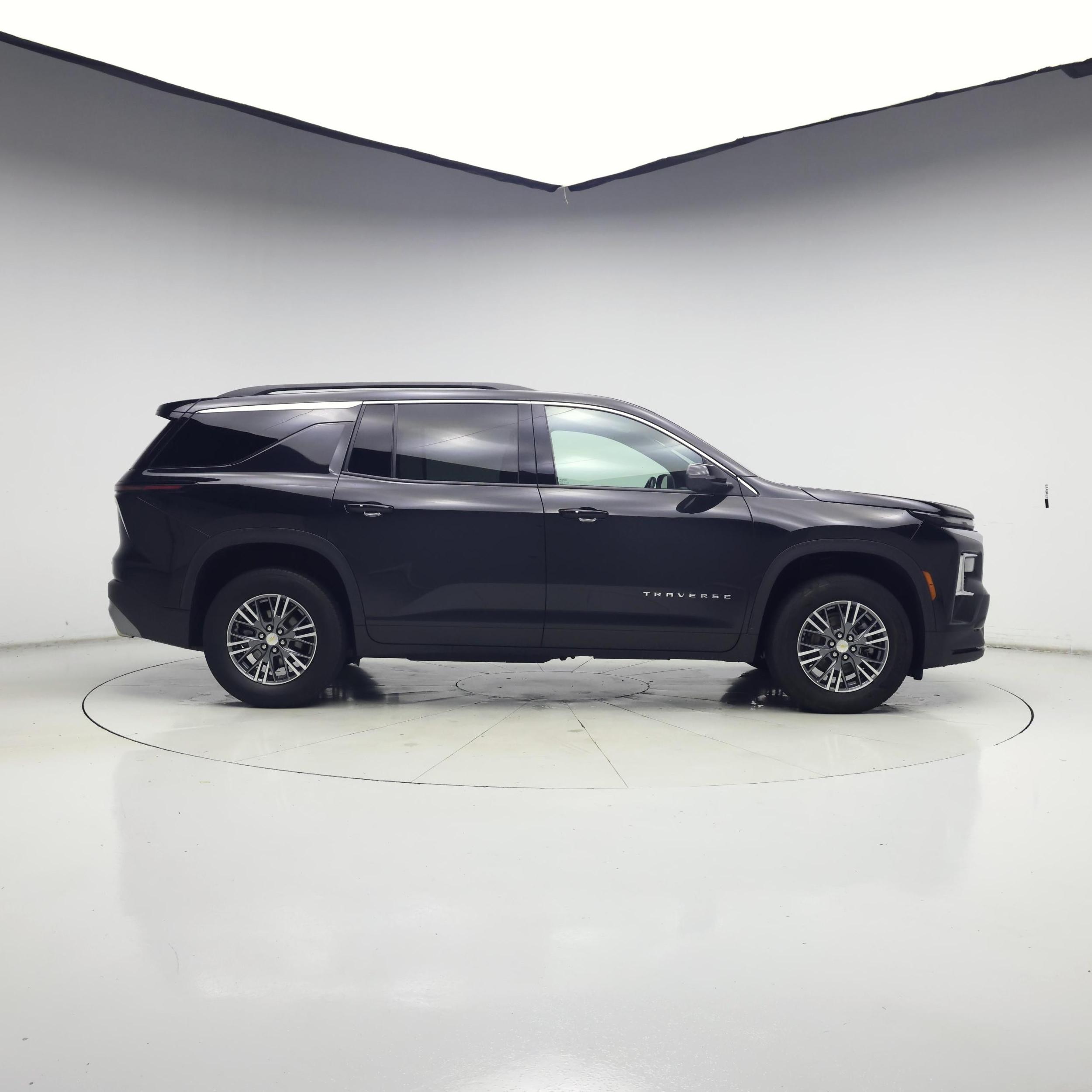 Thumbnail: 2024 Chevrolet Traverse - 7
