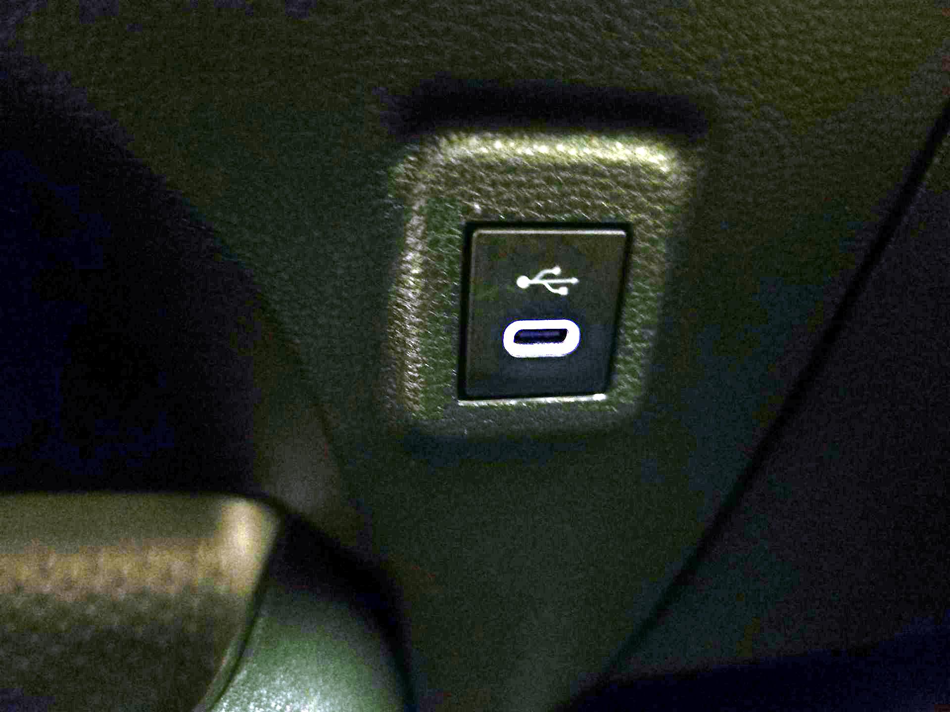 Thumbnail: 2024 Toyota Corolla - 18