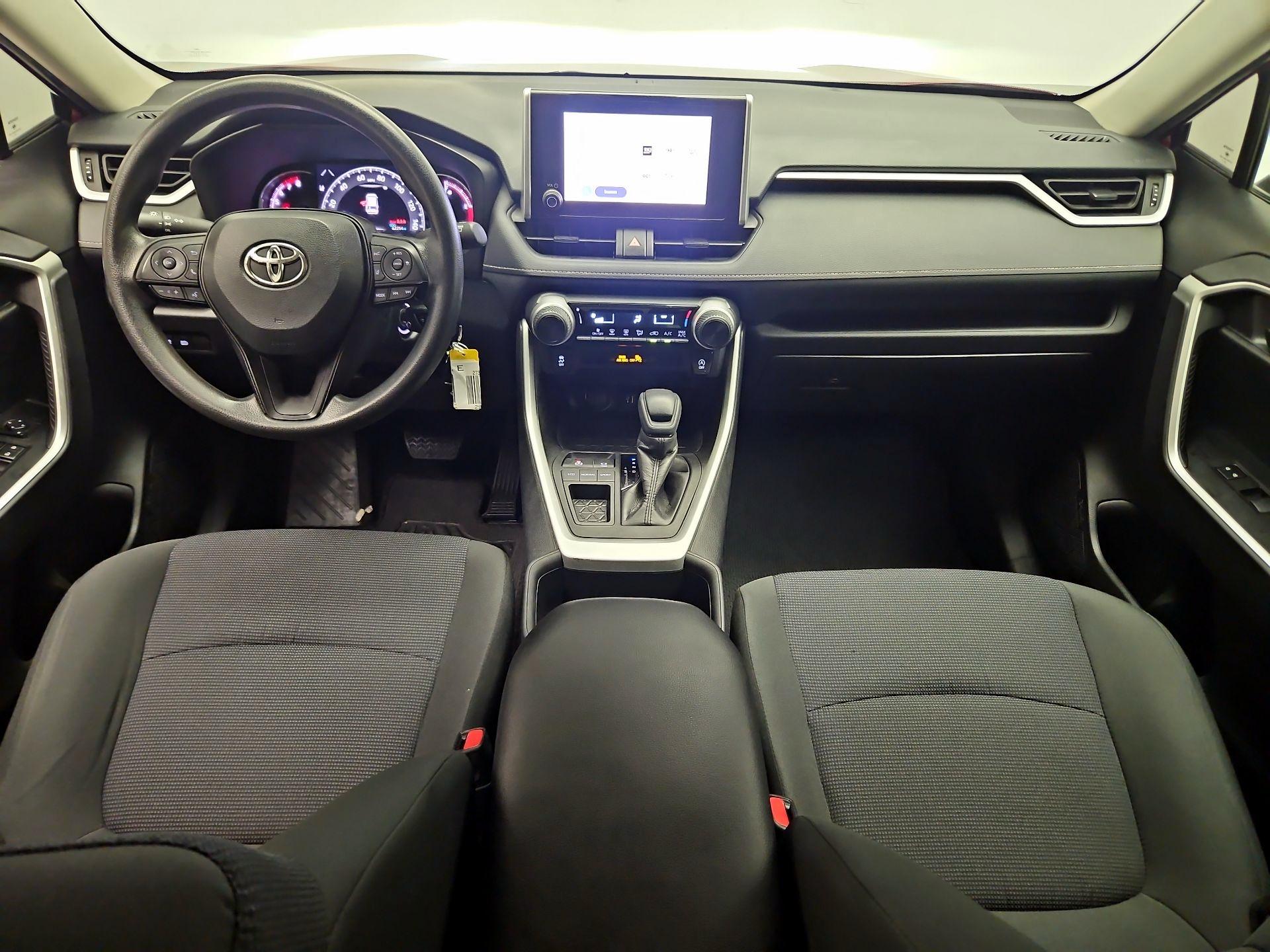 Thumbnail: 2024 Toyota RAV4 - 9