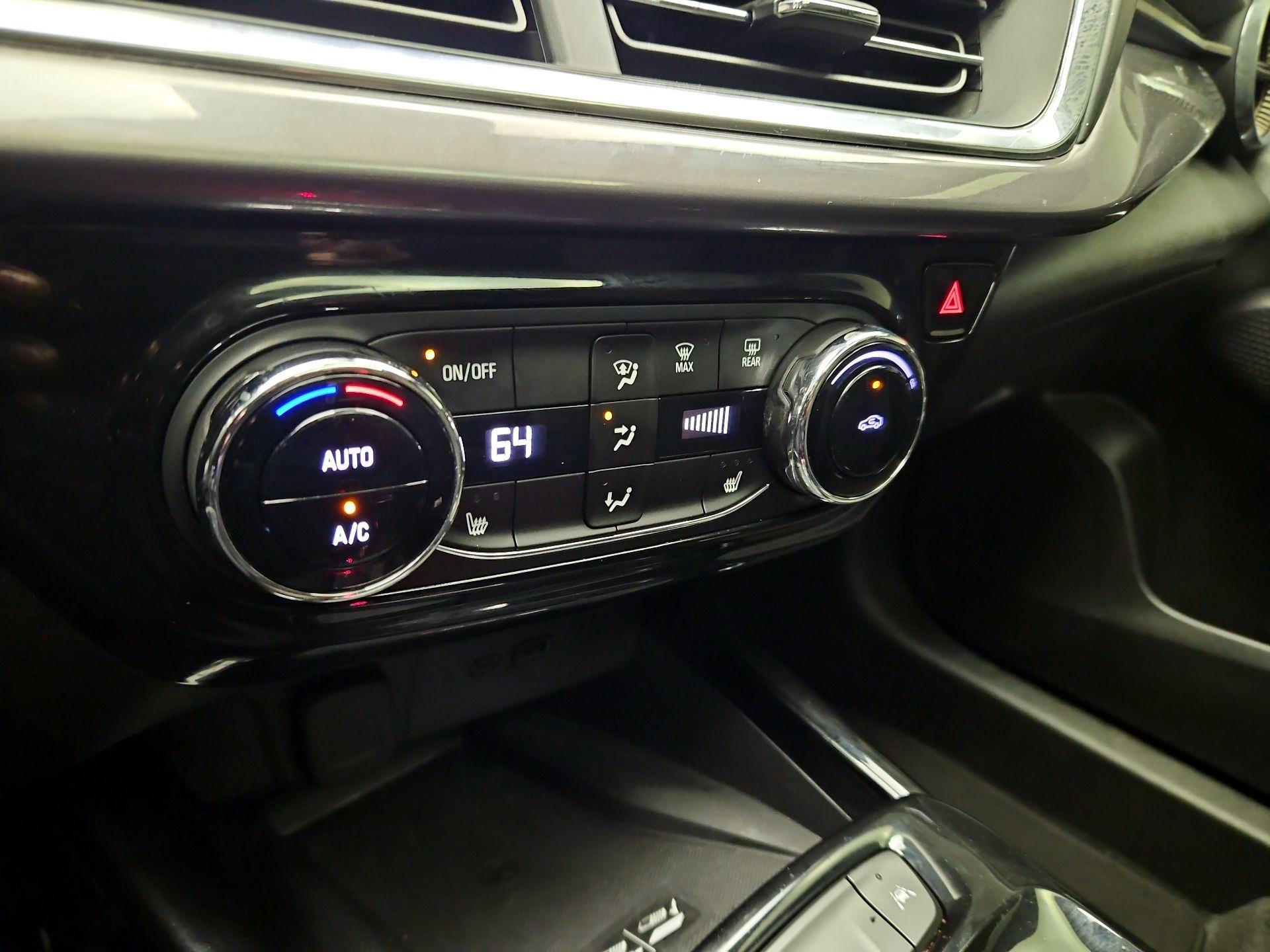 Thumbnail: 2025 Chevrolet Trax - 16