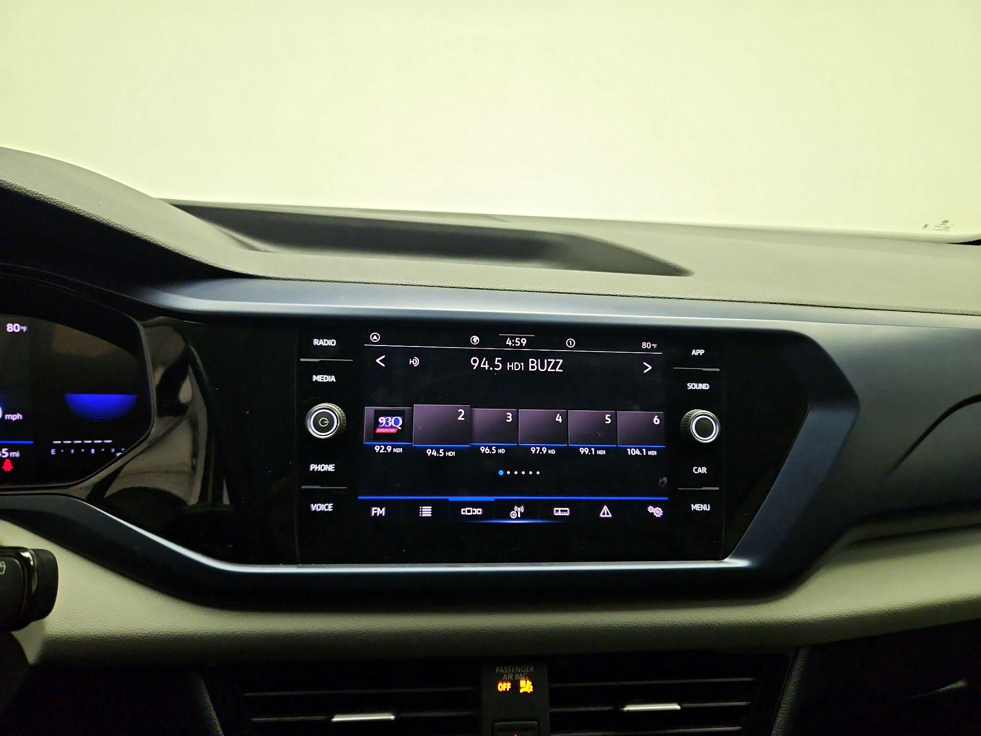 Thumbnail: 2023 Volkswagen Taos - 14
