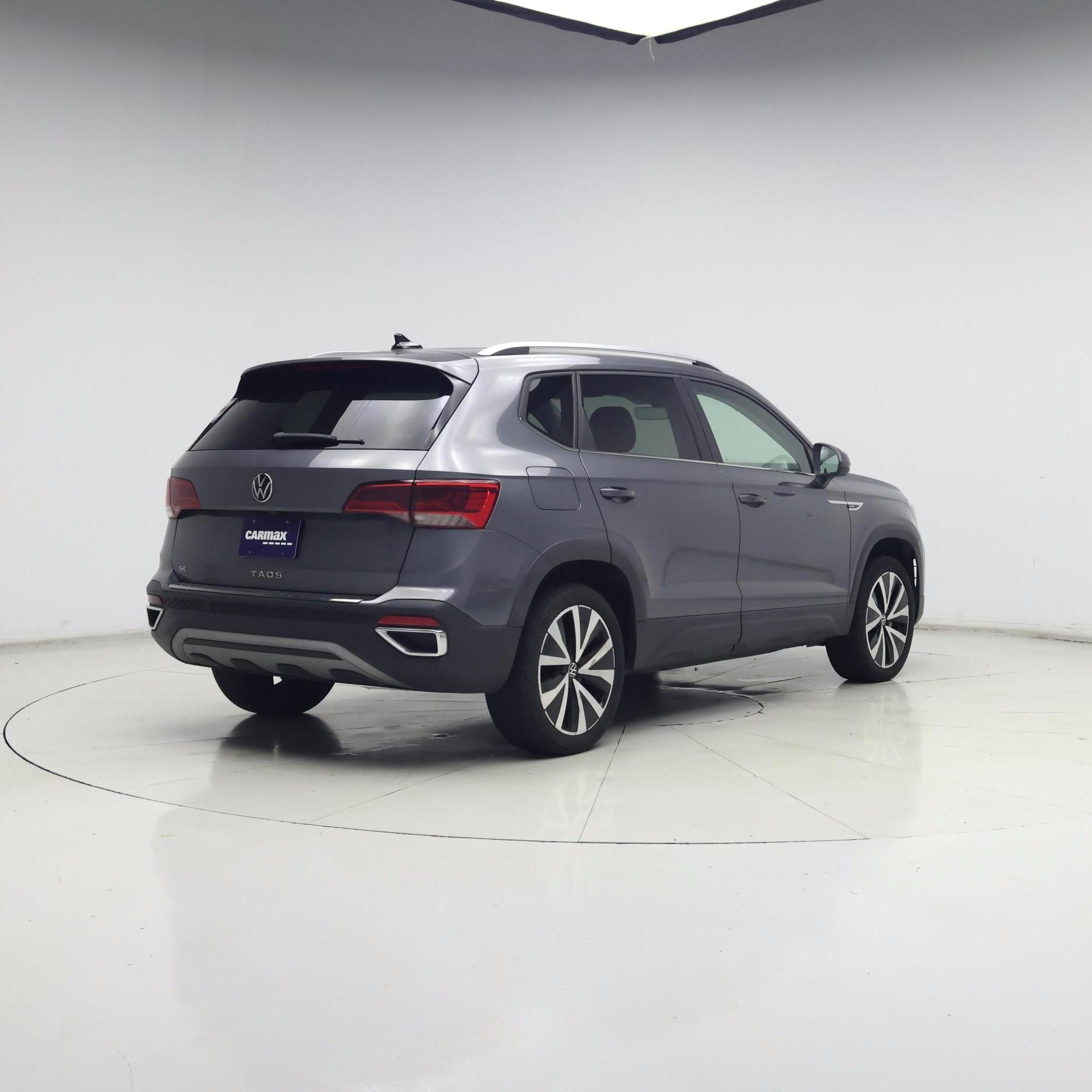 Thumbnail: 2023 Volkswagen Taos - 8