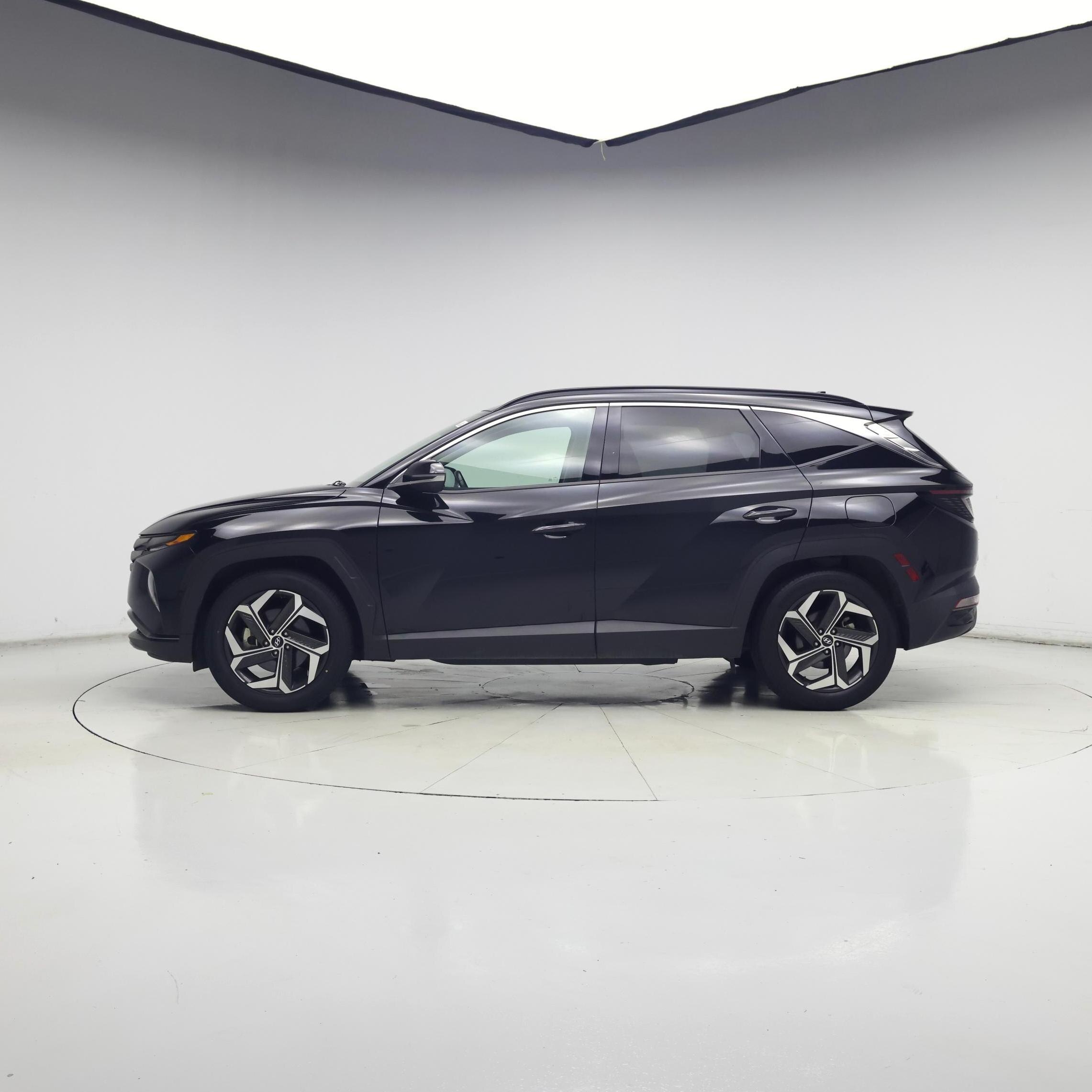 Thumbnail: 2023 Hyundai Tucson - 3