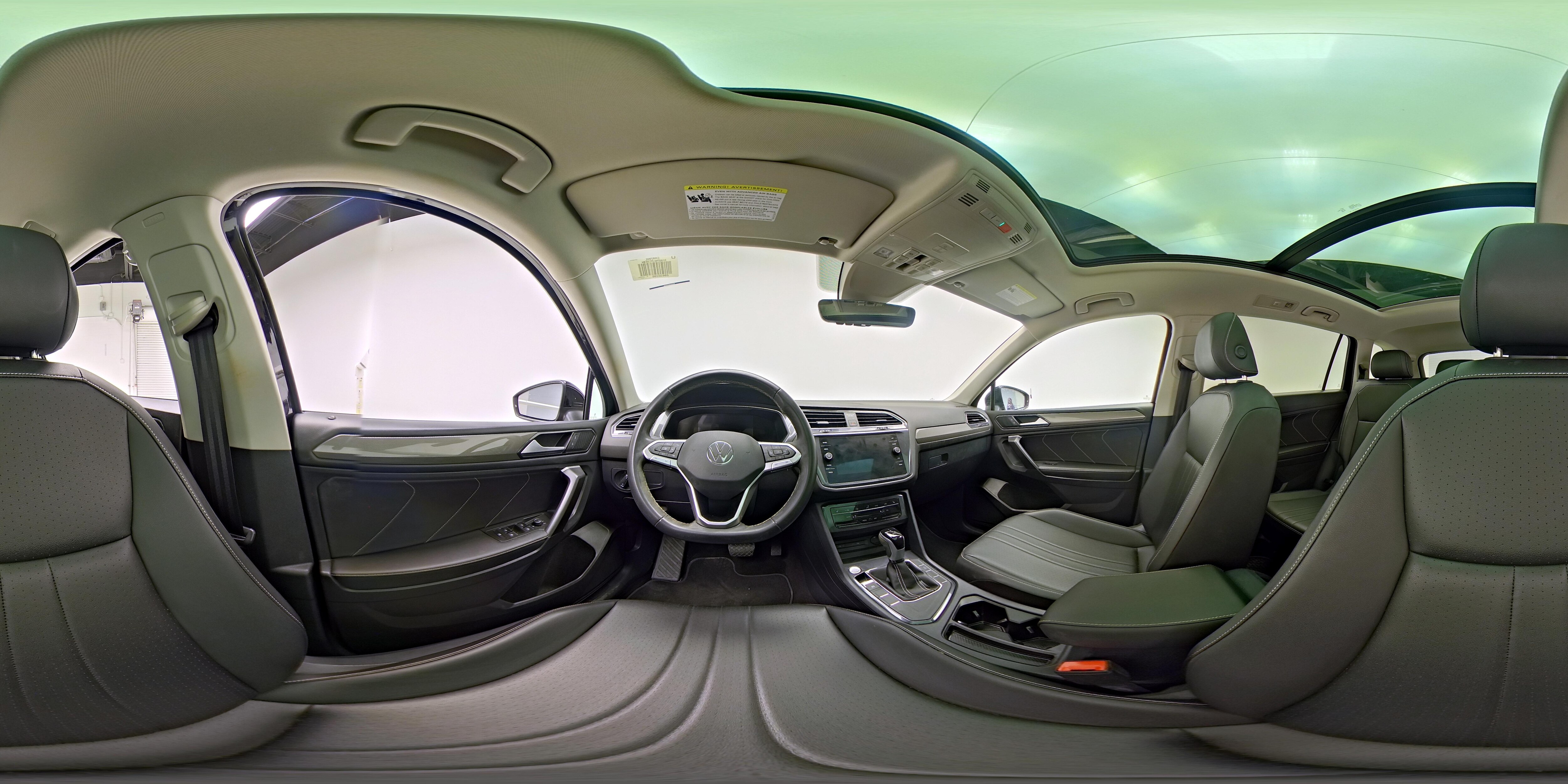 2023 Volkswagen Tiguan SE - Photo 28
