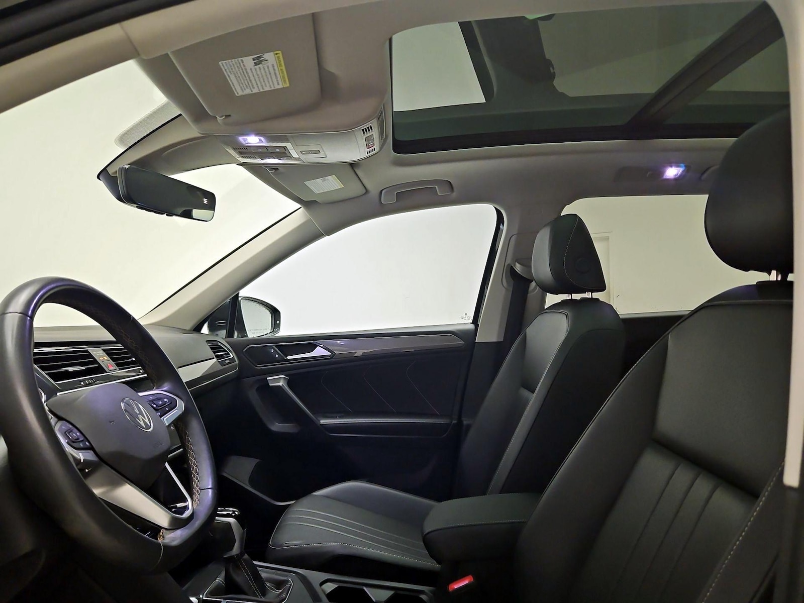 2023 Volkswagen Tiguan SE - Photo 20