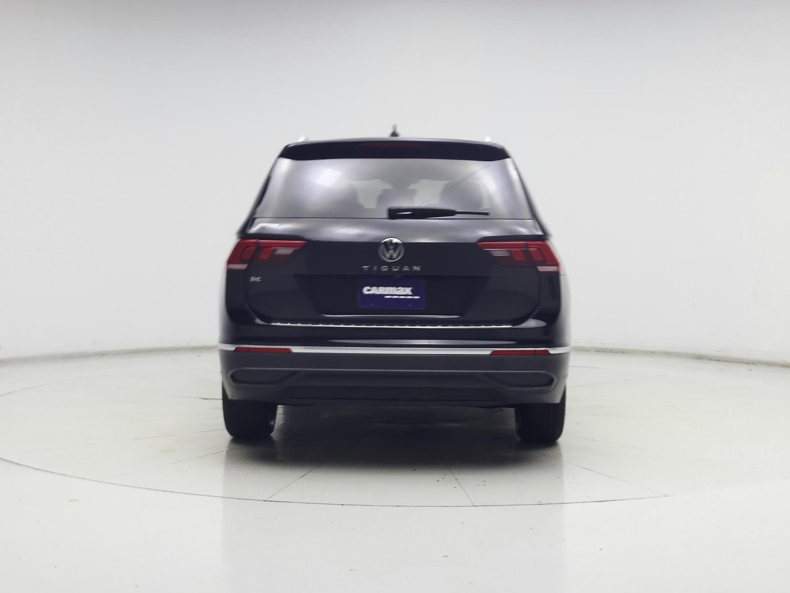 2023 Volkswagen Tiguan SE - Photo 7