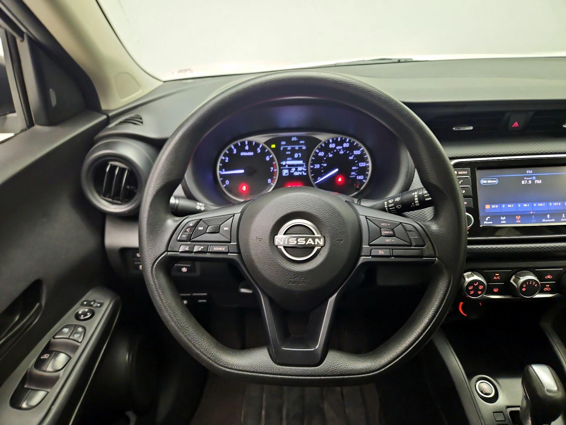 Thumbnail: 2023 Nissan Kicks - 10