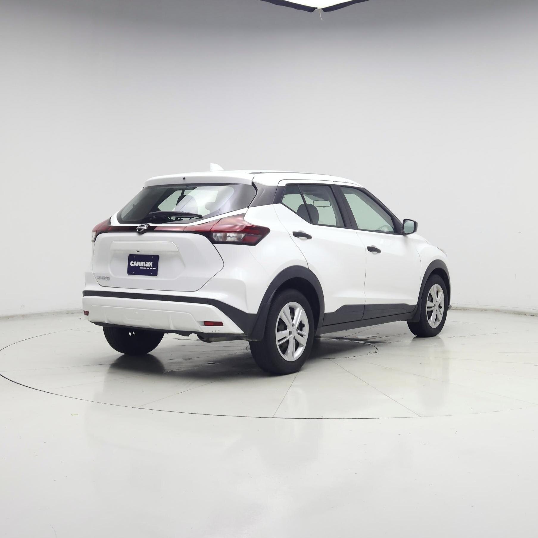 Thumbnail: 2023 Nissan Kicks - 8