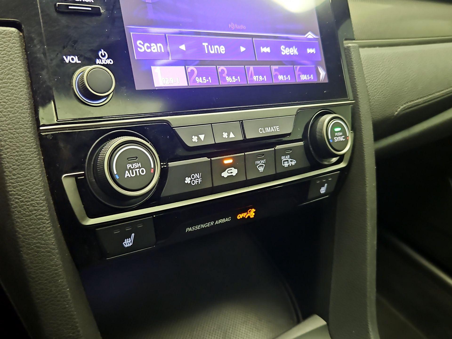 Thumbnail: 2019 Honda Civic - 16
