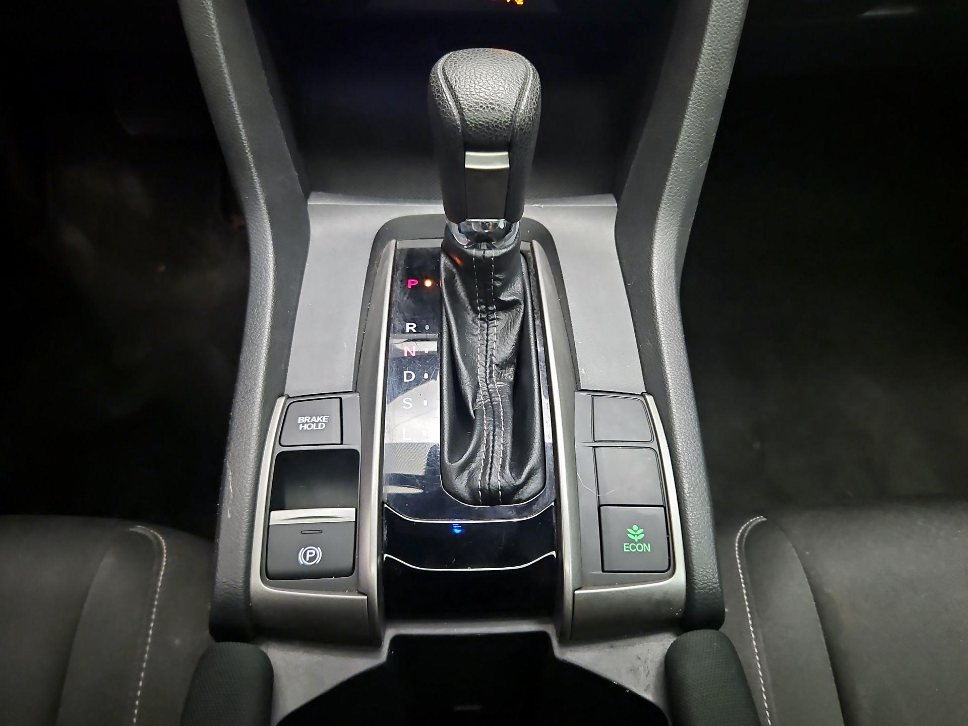 Thumbnail: 2019 Honda Civic - 17