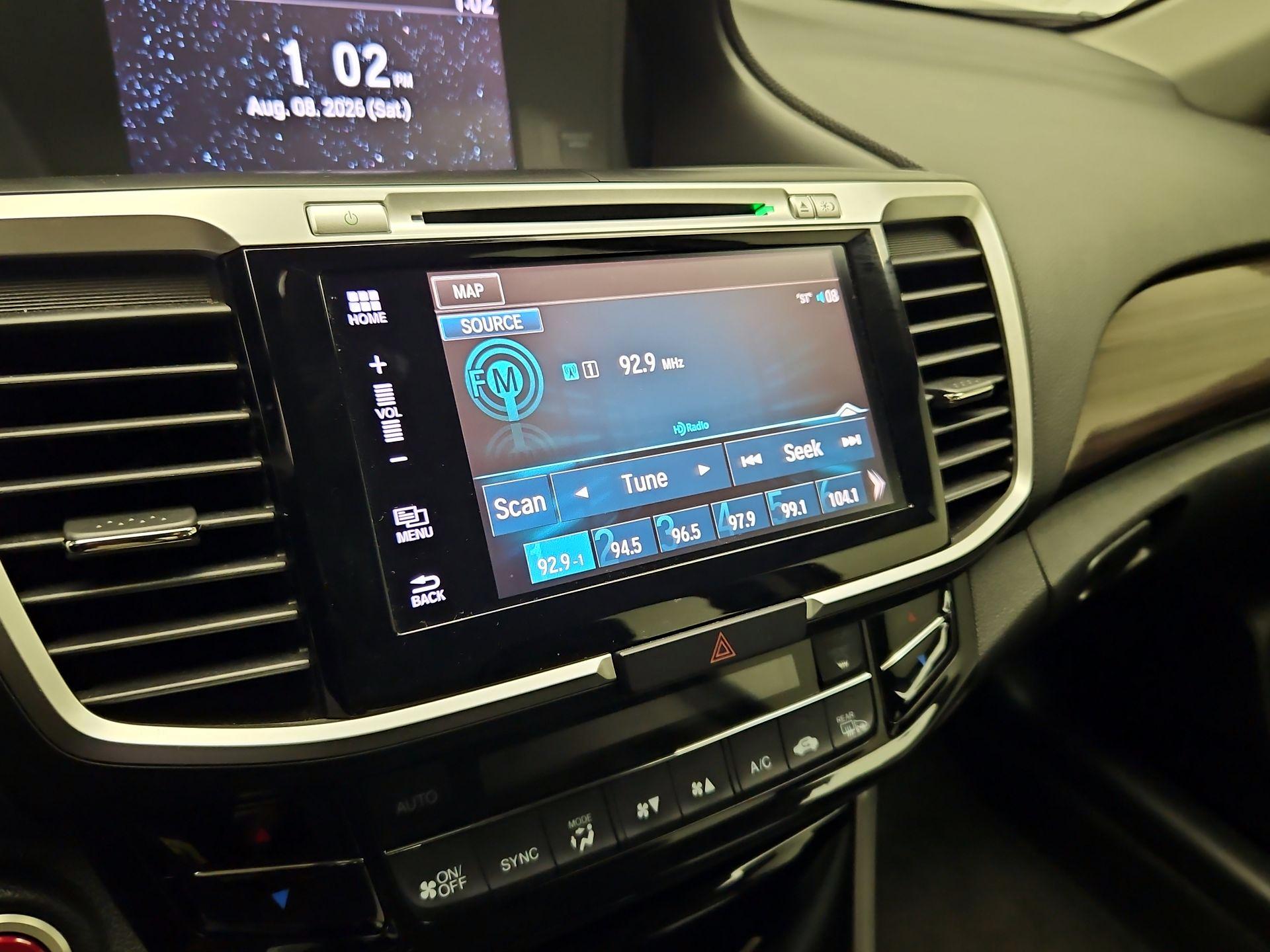 Thumbnail: 2016 Honda Accord - 16