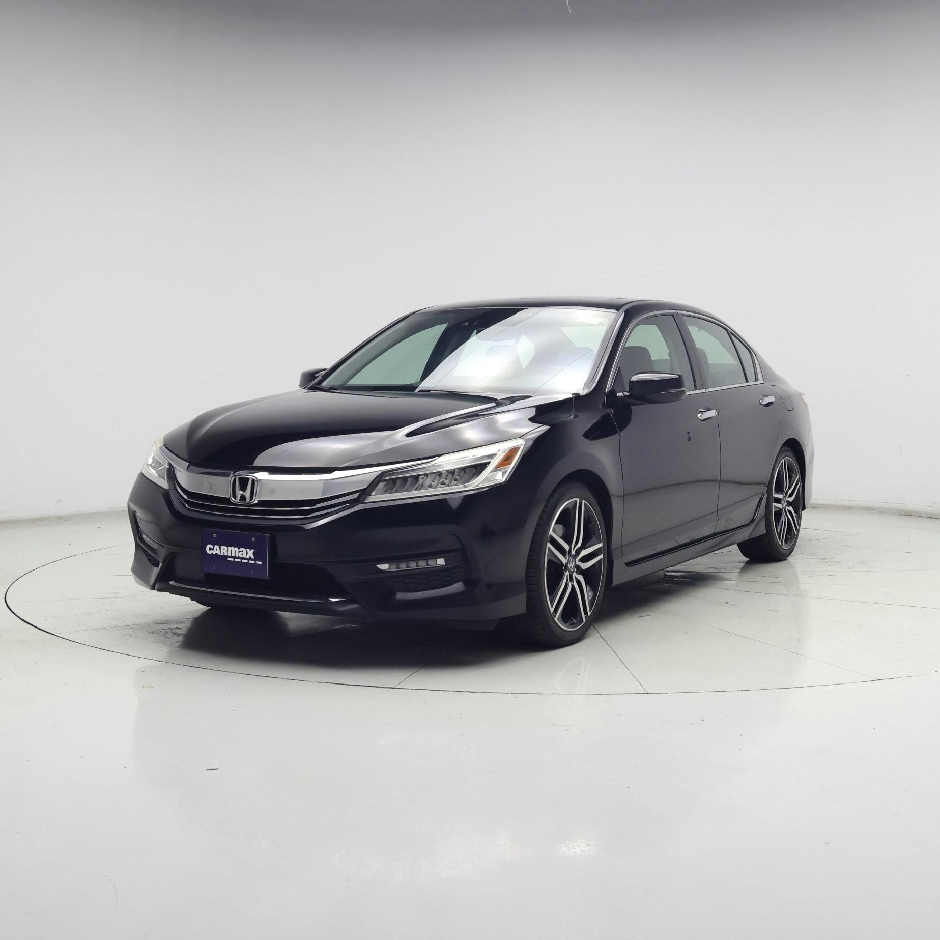 Thumbnail: 2016 Honda Accord - 4