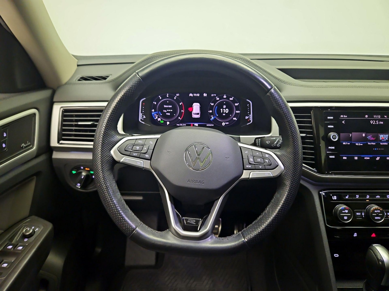 2023 Volkswagen Atlas SEL Premium R-Line - Photo 11