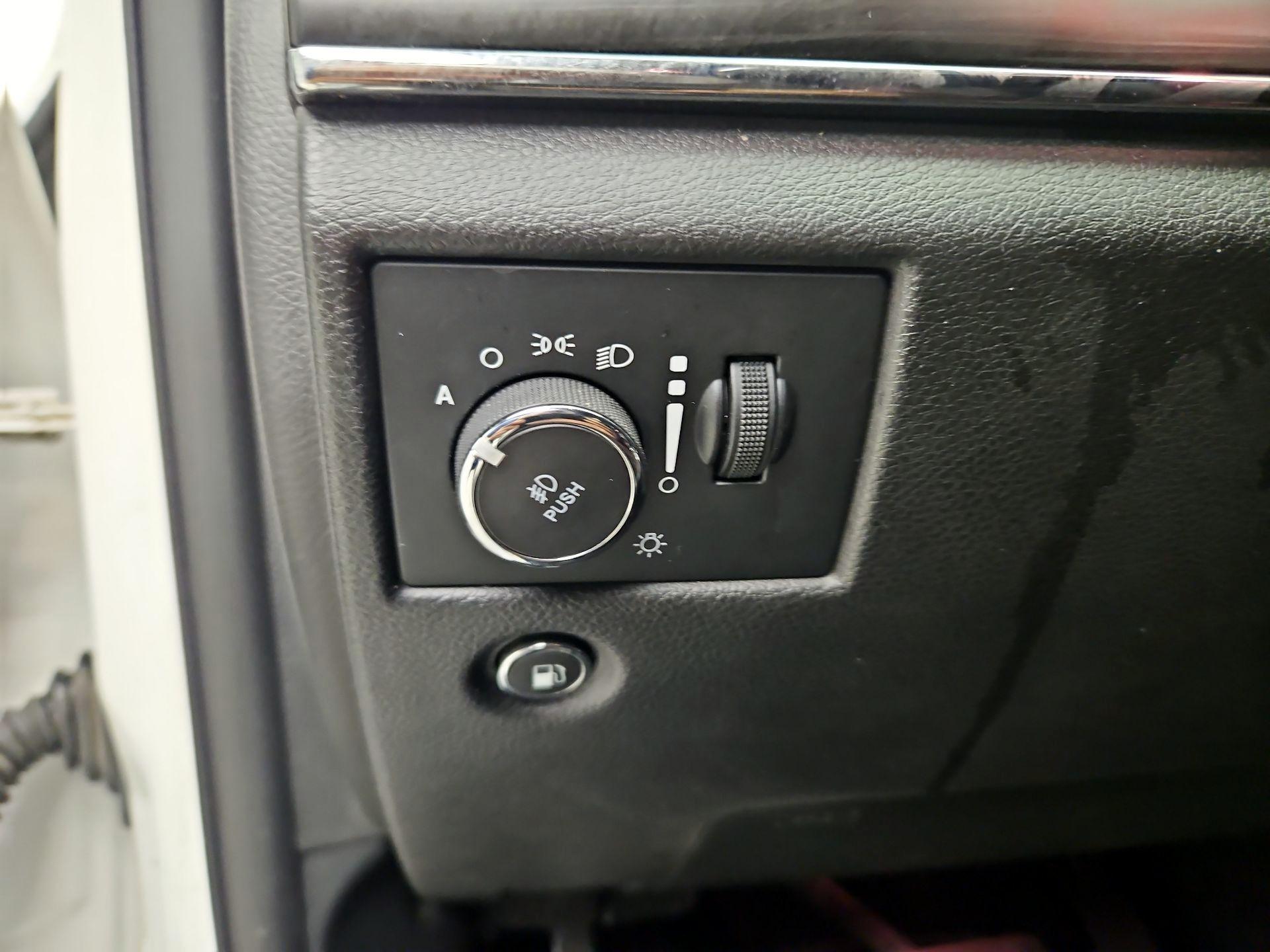 Thumbnail: 2019 Jeep Grand Cherokee - 13