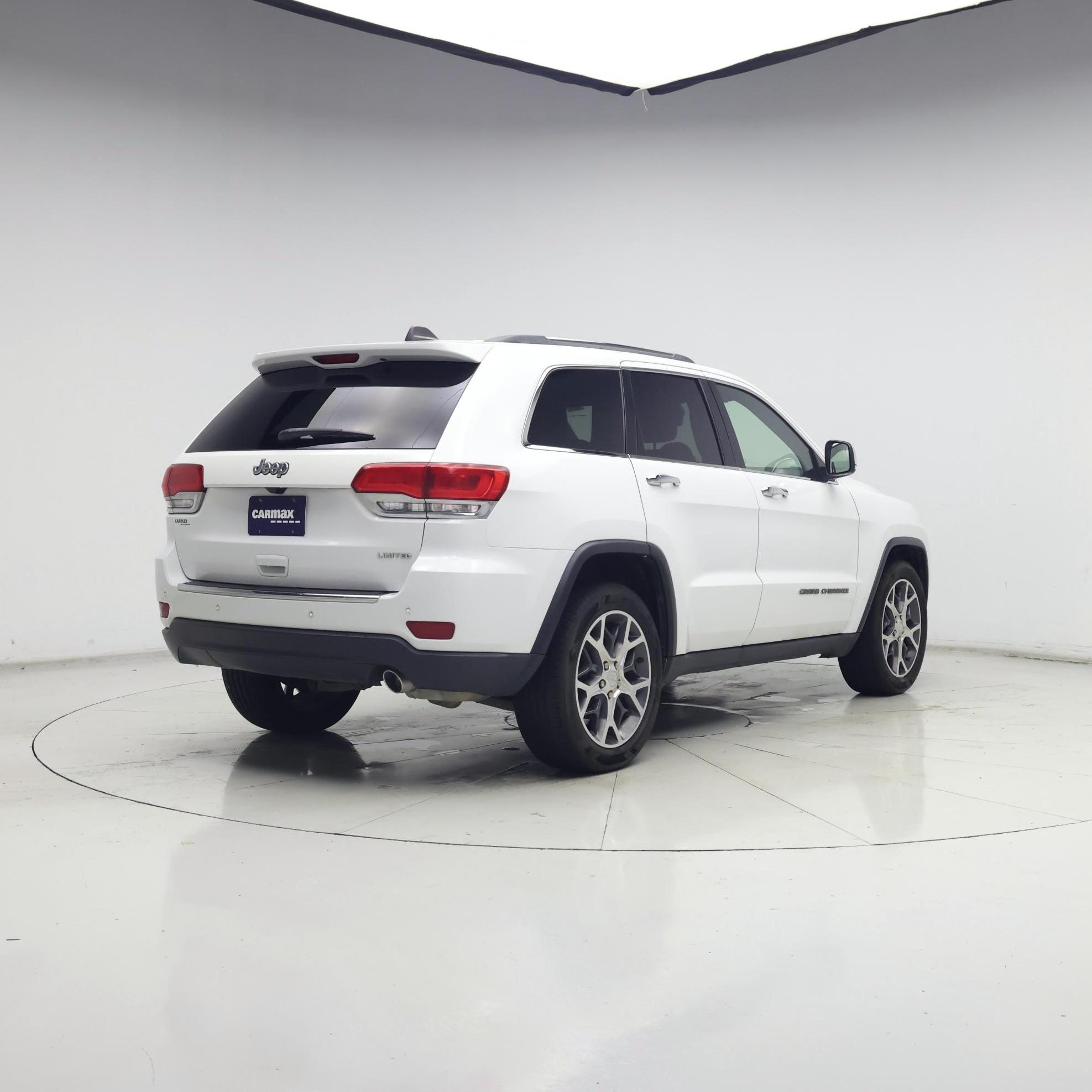 Thumbnail: 2019 Jeep Grand Cherokee - 8