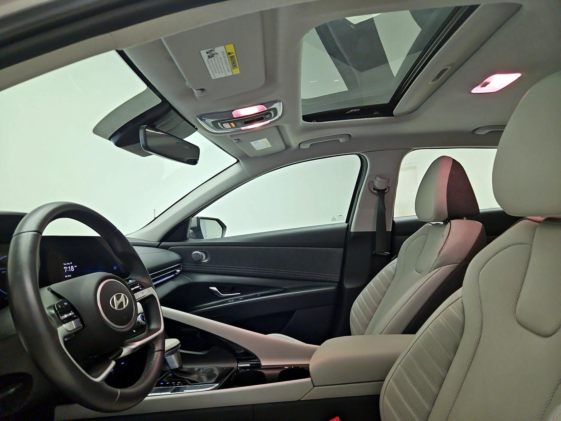 Thumbnail: 2025 Hyundai Elantra - 20