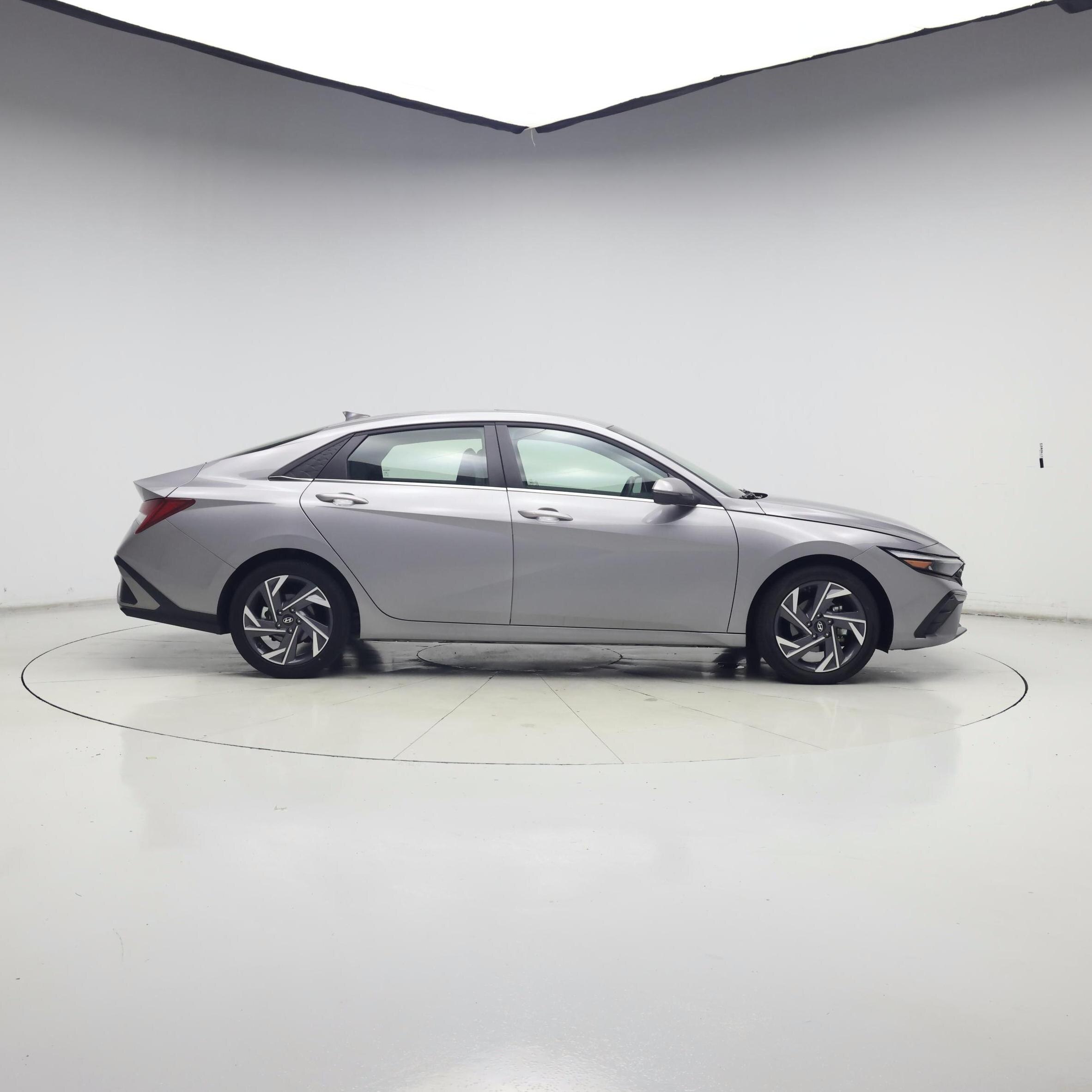 Thumbnail: 2025 Hyundai Elantra - 7