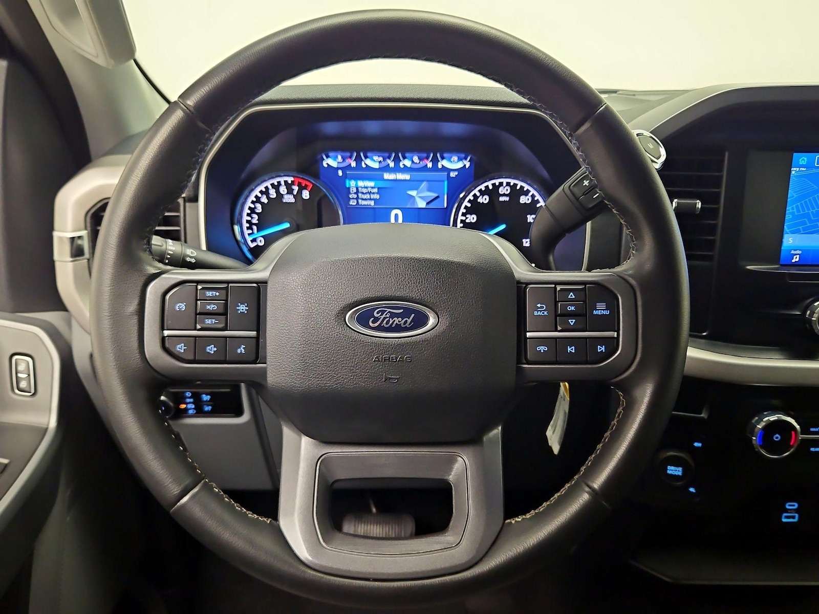 2023 Ford F-150 XLT - Photo 11