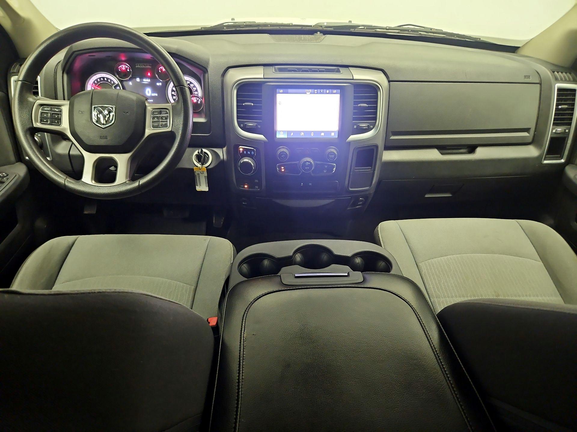 Thumbnail: 2023 RAM 1500 Classic - 9