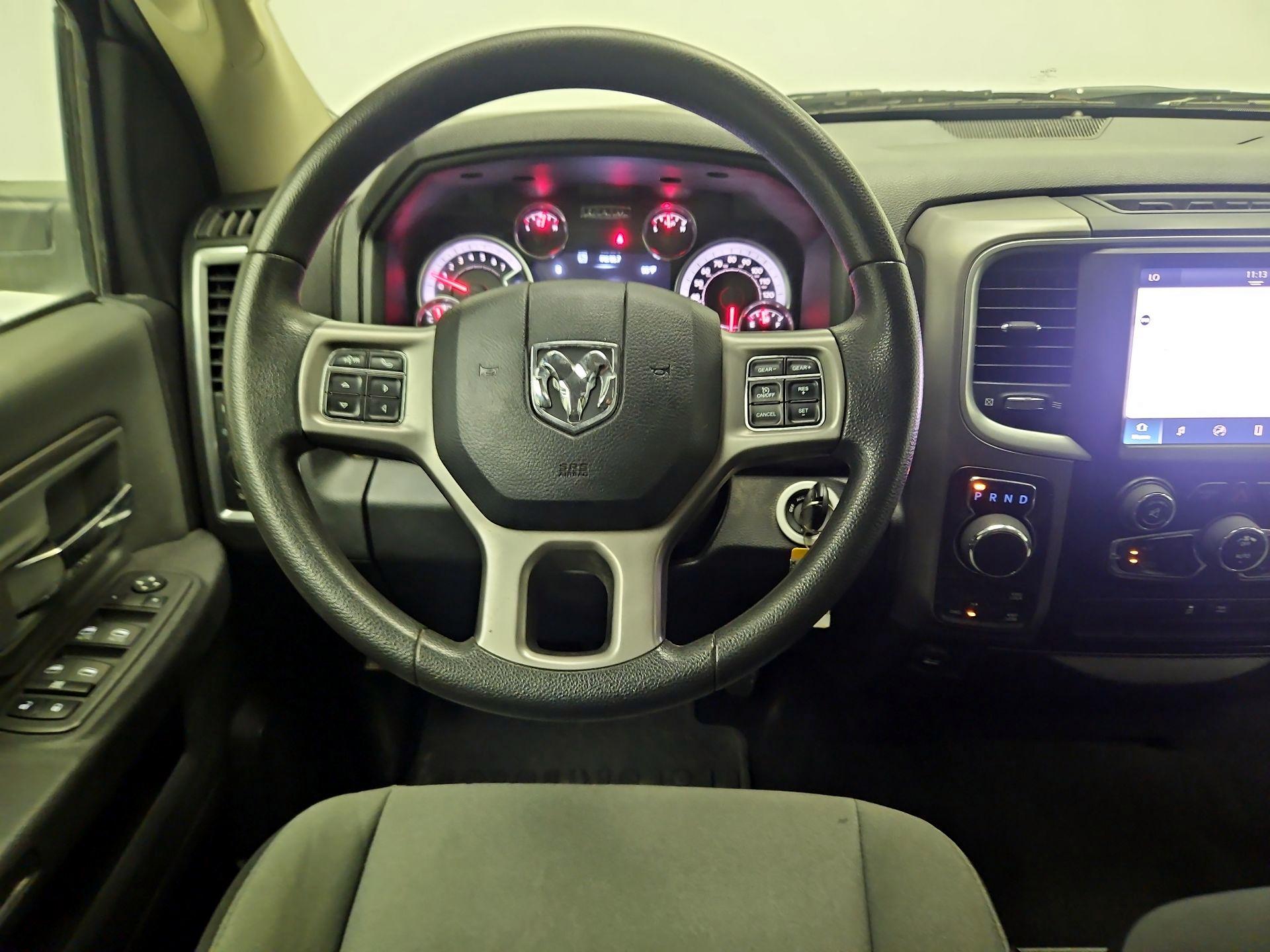 Thumbnail: 2023 RAM 1500 Classic - 10